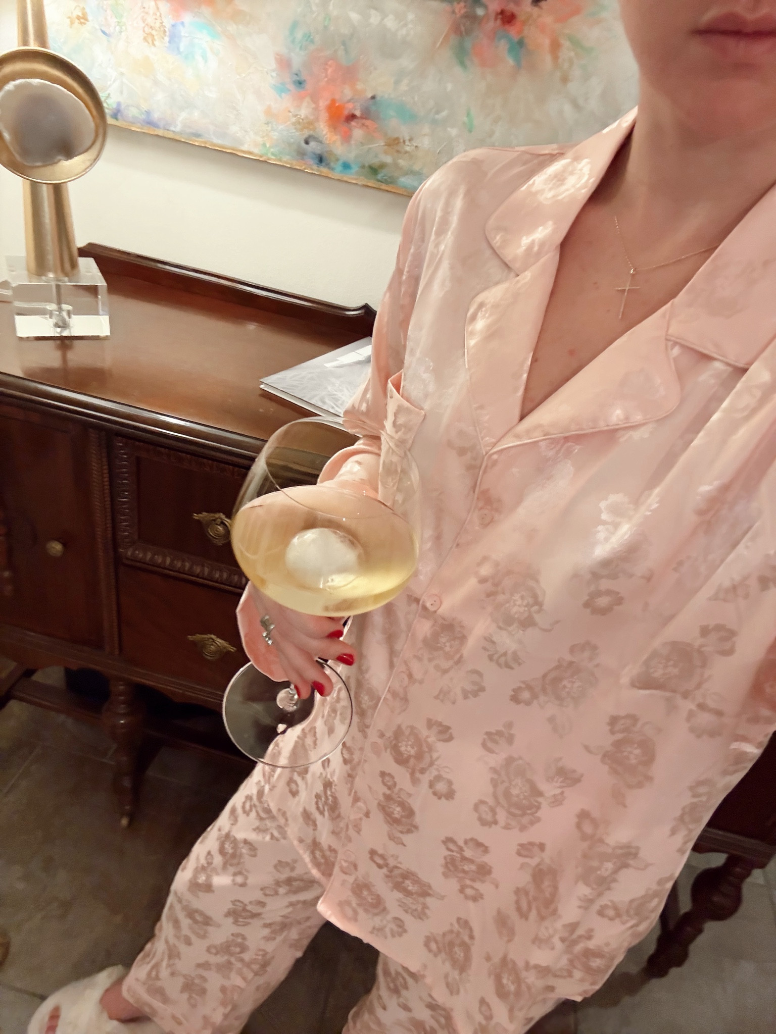 Love these pajamas so much! They are so girlie and comfy 💖 they make the perfect Valentine’s Day pajamas. They would also be perfect for bridesmaids to get ready in 🤩 

#LTKSeasonal #LTKStyleTip #LTKWedding