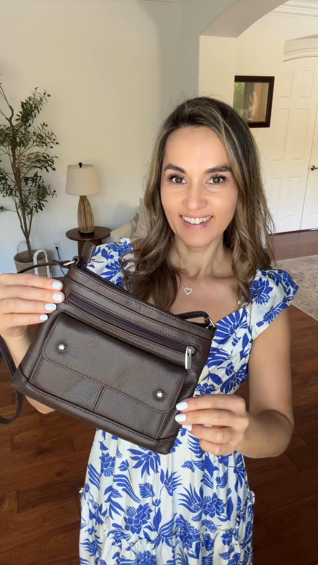 Genuine Leather Crossbody Bag for Everyday Style

This genuine leather crossbody bag is the perfect everyday purse 🤎 Lightweight, stylish, and designed with multiple zippered pockets to keep all your essentials organized while on the go. The rich brown leather gives it a timeless look that pairs perfectly with casual outfits, travel days, shopping trips, and everyday errands. A must-have handbag for anyone who loves functional fashion with a classic touch.

#CrossbodyBag #GenuineLeather #LeatherHandbag #EverydayBag #AmazonFinds #PurseLover #LeatherPurse #TravelBag #CasualStyle #FashionFinds #CrossbodyPurse #MinimalStyle #HandbagStyle #NeutralFashion #AmazonFashion #FunctionalFashion #ClassicStyle #AffordableFashion #MomStyle