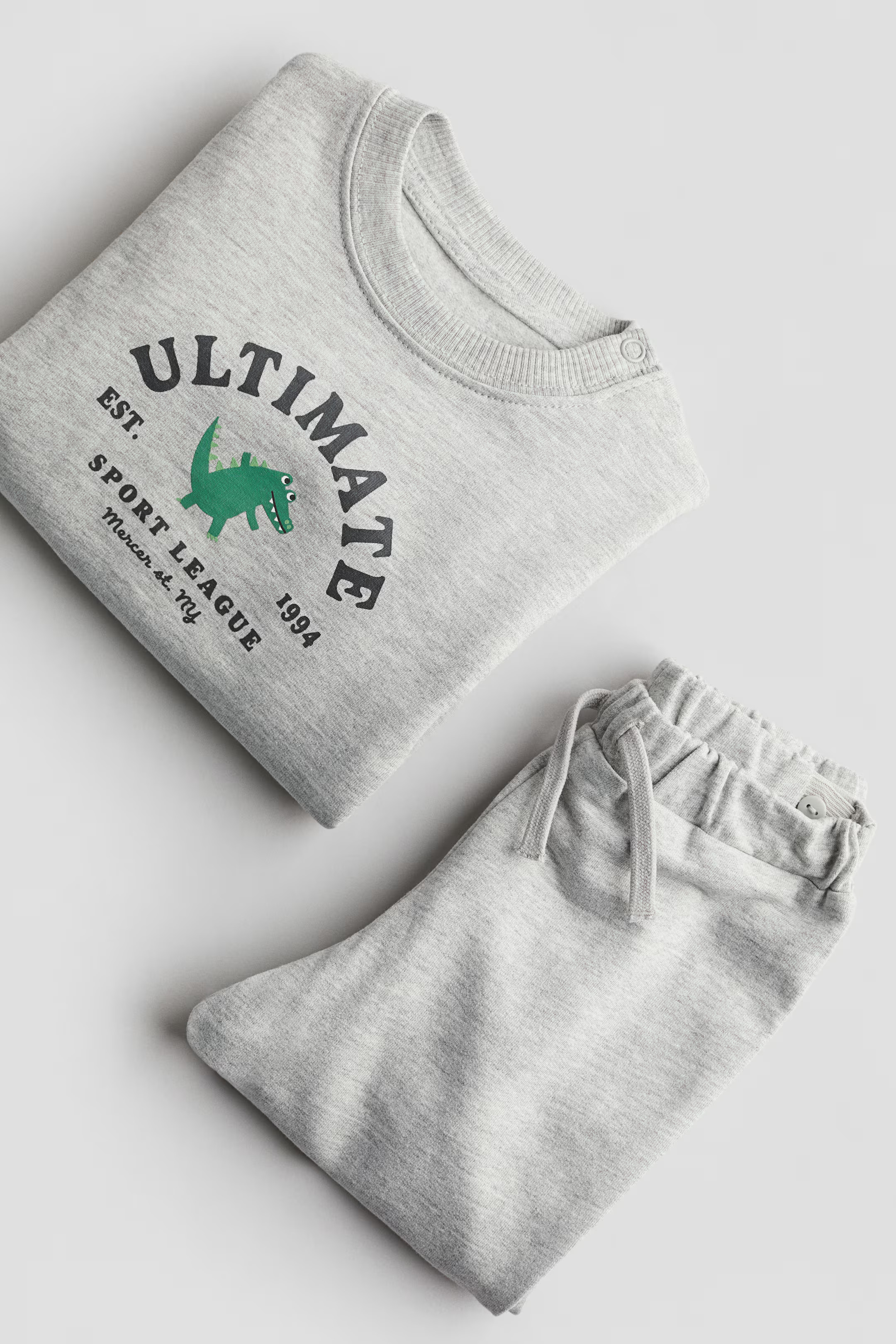 2-piece Sweatsuit | H&M (US + CA)