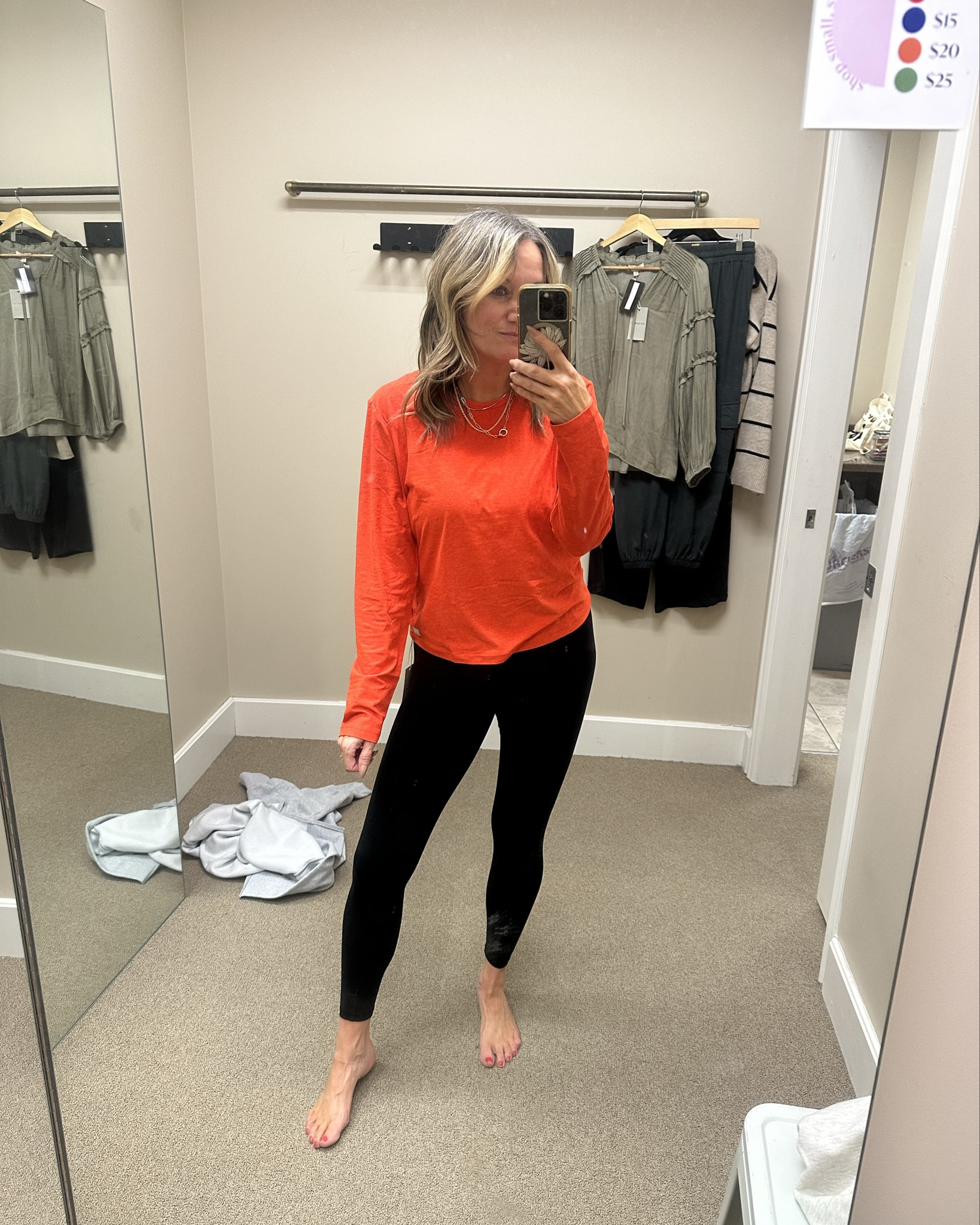 The BEST find in a while 🙌🏼
Vu*ri look alike that feels just like it and I’ve kinked so many other styles that are so good!

Also linked some men options!

#LTKOver40 #LTKmomlife