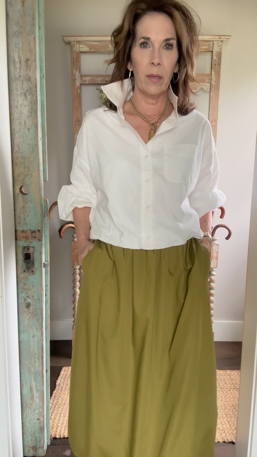 This bubble skirt is so cute and fun for a Spring outfit or summer outfit.

It has pockets, comes in lots of colors, is true to size and is such a great price. 

You can dress it up with a heel and nice blouse for work or dress this skirt down with a Tshirt or tank and wear with a sandal or tennis shoe. 

This skirt is lightweight and super comfortable!!

#LTKOver40 #LTKWorkwear #LTKFindsUnder50