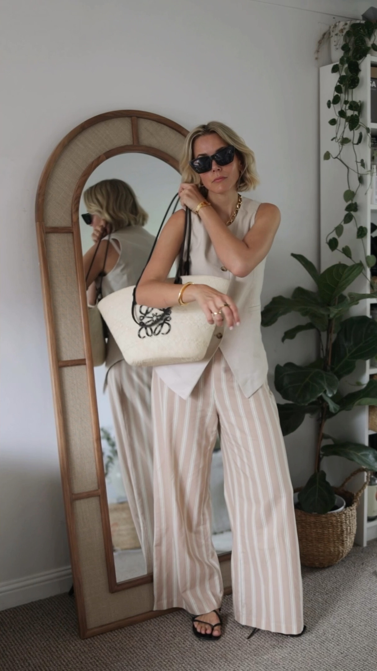 Striped linen trousers, striped trousers, waistcoat, summer outfits 

#LTKeurope #LTKuk #LTKsummer