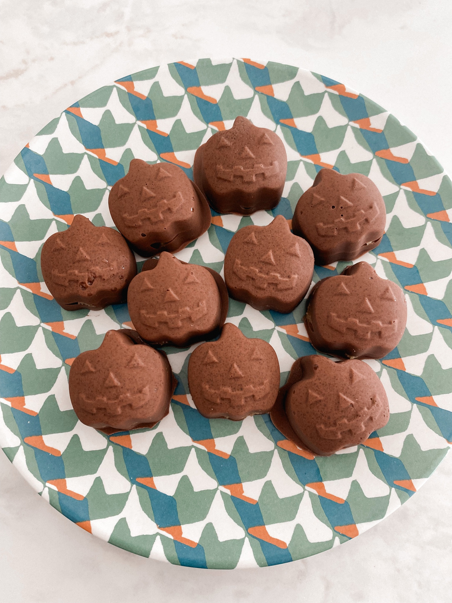 Cute Halloween silicone molds for baking and other treats!

#LTKfamily #LTKSeasonal #LTKHalloween