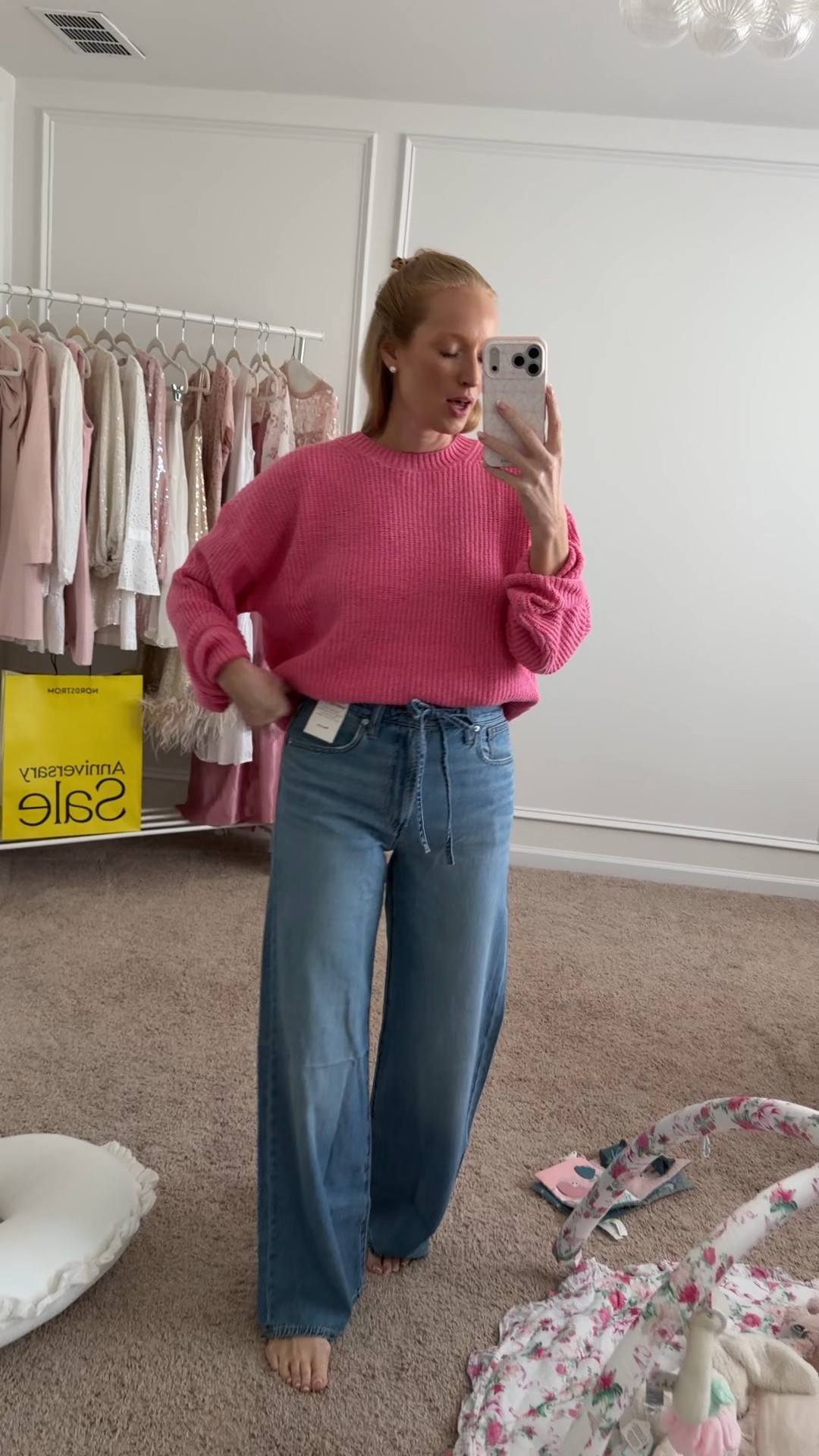 I bought these jeans in the NSALE and didn’t share them because they sold out but I just found them direct and a 20% off sale starts today (8/14) exclusively for LTK shoppers!! These are such a cute casual jean and I’m wearing a 27. I love the lightweight feel of them! 

I’m linking my exact pair now restocked if you prefer this wash, along with the same style if you want a better price on a different wash! 

Madewell jeans on sale!

#LTKmomlife #LTKSaleAlert