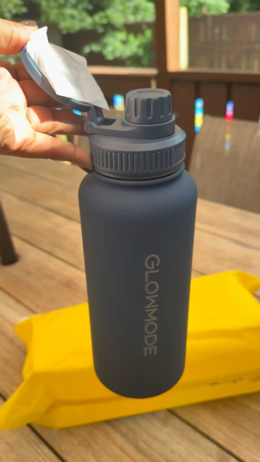 Invest a good water bottle for your workout days!!

#LTKfitnessgoals #LTKActive #LTKselfcare