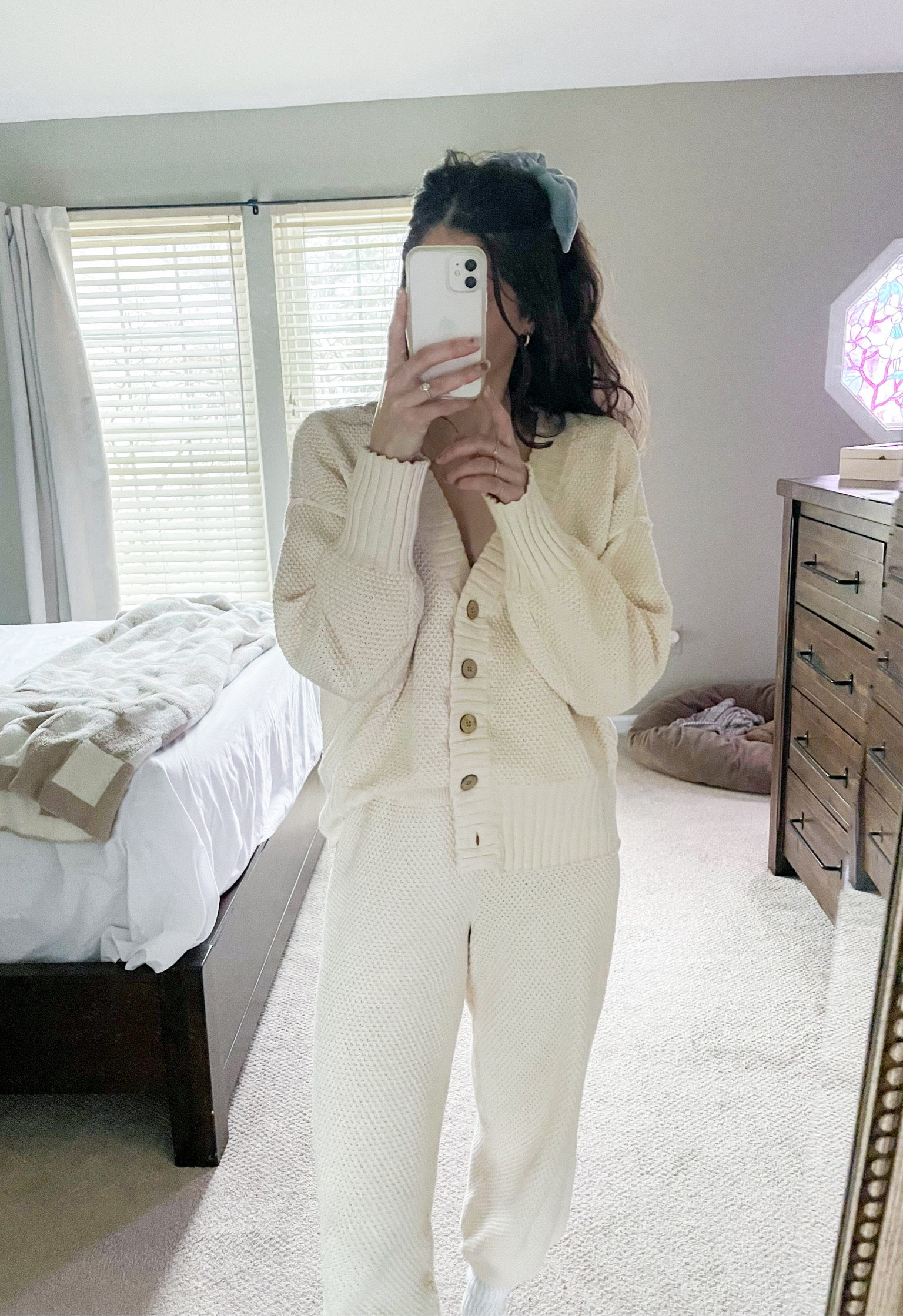 Free People Hailee Cardi set. Will be living in this until further notice. Love how comfy and stretchy the paint waist is.

Wearing size XS 

Matching set / neutral set / cardigan / free people / casual outfit / sahm style / winter outfit 

#LTKstyletip #LTKSeasonal