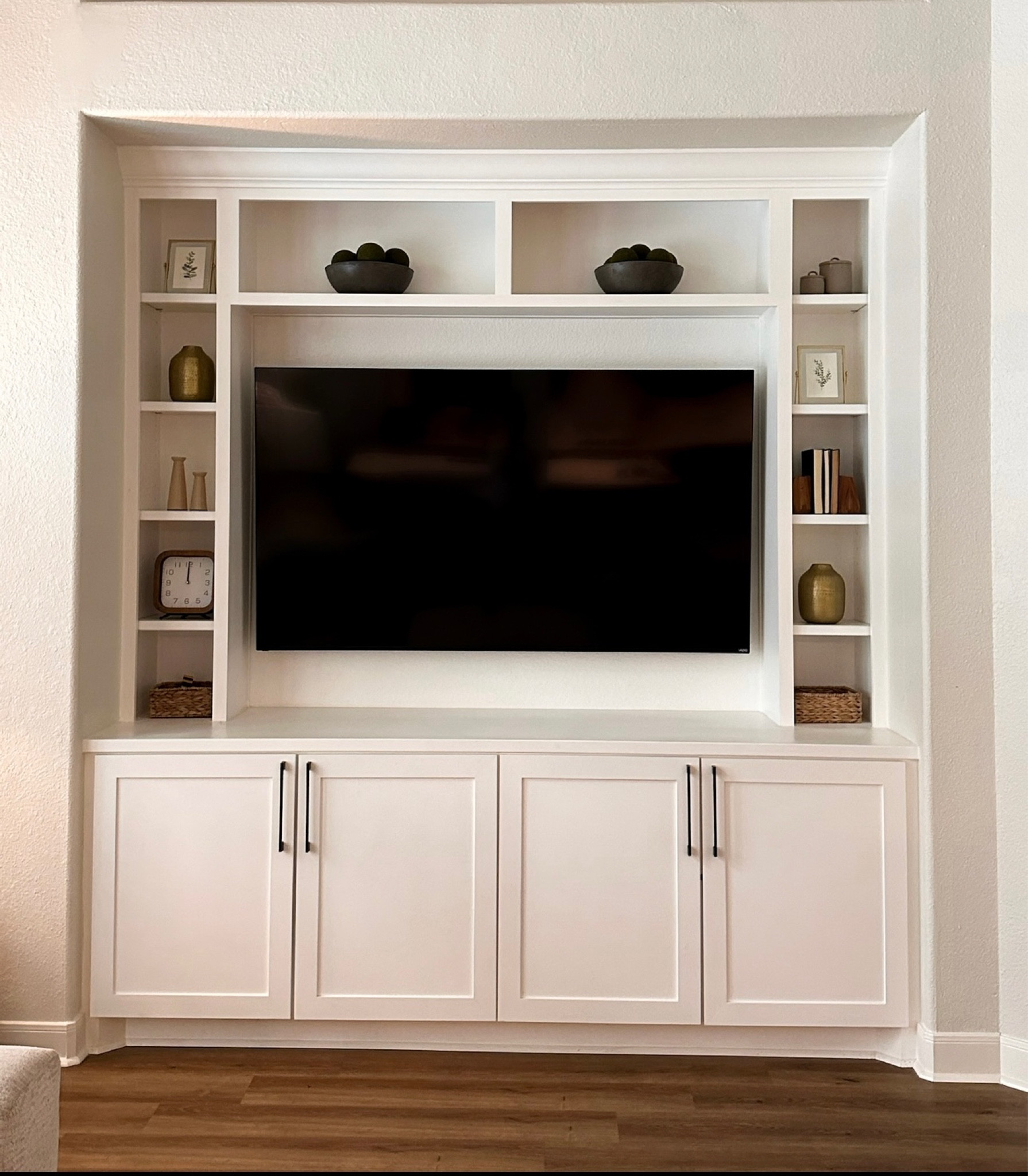 Shelf styling!

#LTKhome #LTKstyletip #LTKfindsunder50