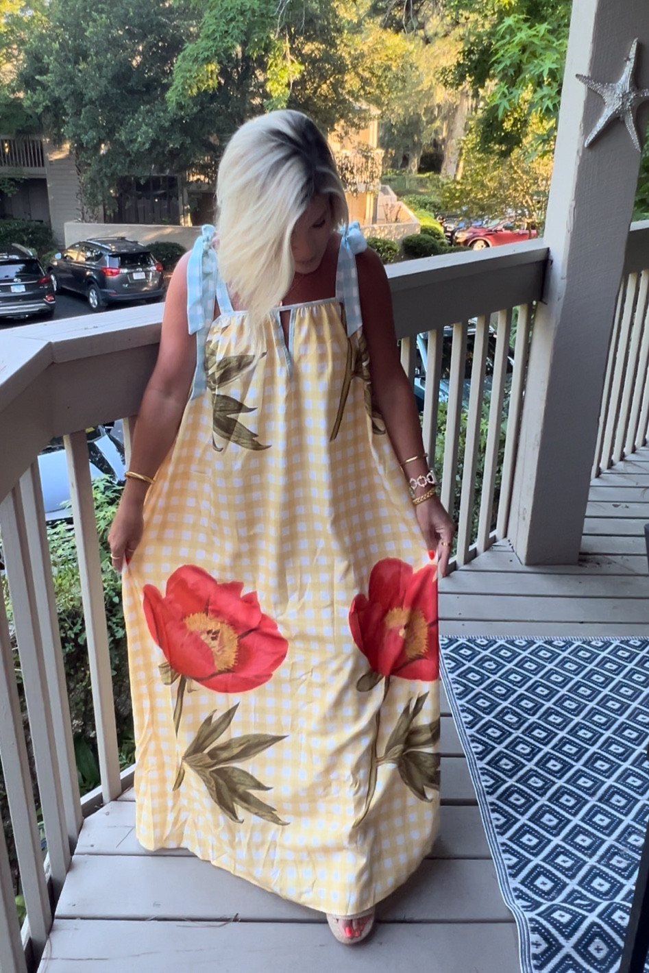 Pretty Amazon dress seen on TT 



#amazondress 