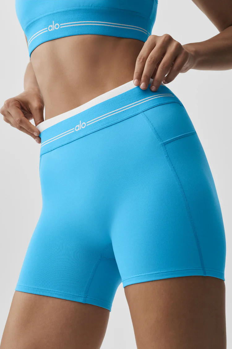 Airbrush High-Waist Better Together Short | Alo Yoga