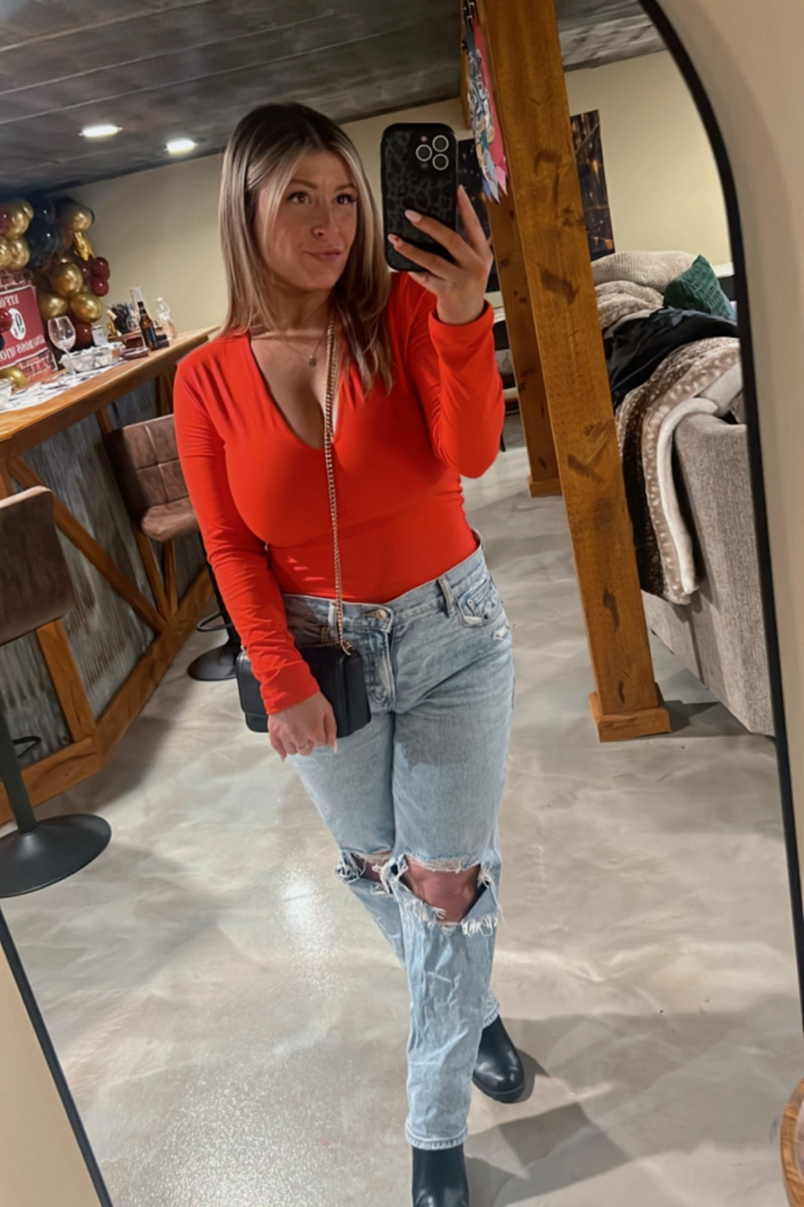 My favorite body suit ever - I have it in 2 colors now & will definitely be buying it in more! There’s so many choices 🫶

Bodysuit 
Slimming 
Form fitting 
Cute but casual 
Red bodysuit 
Ripped jeans 

#LTKSeasonal #LTKparties #LTKSpringSale