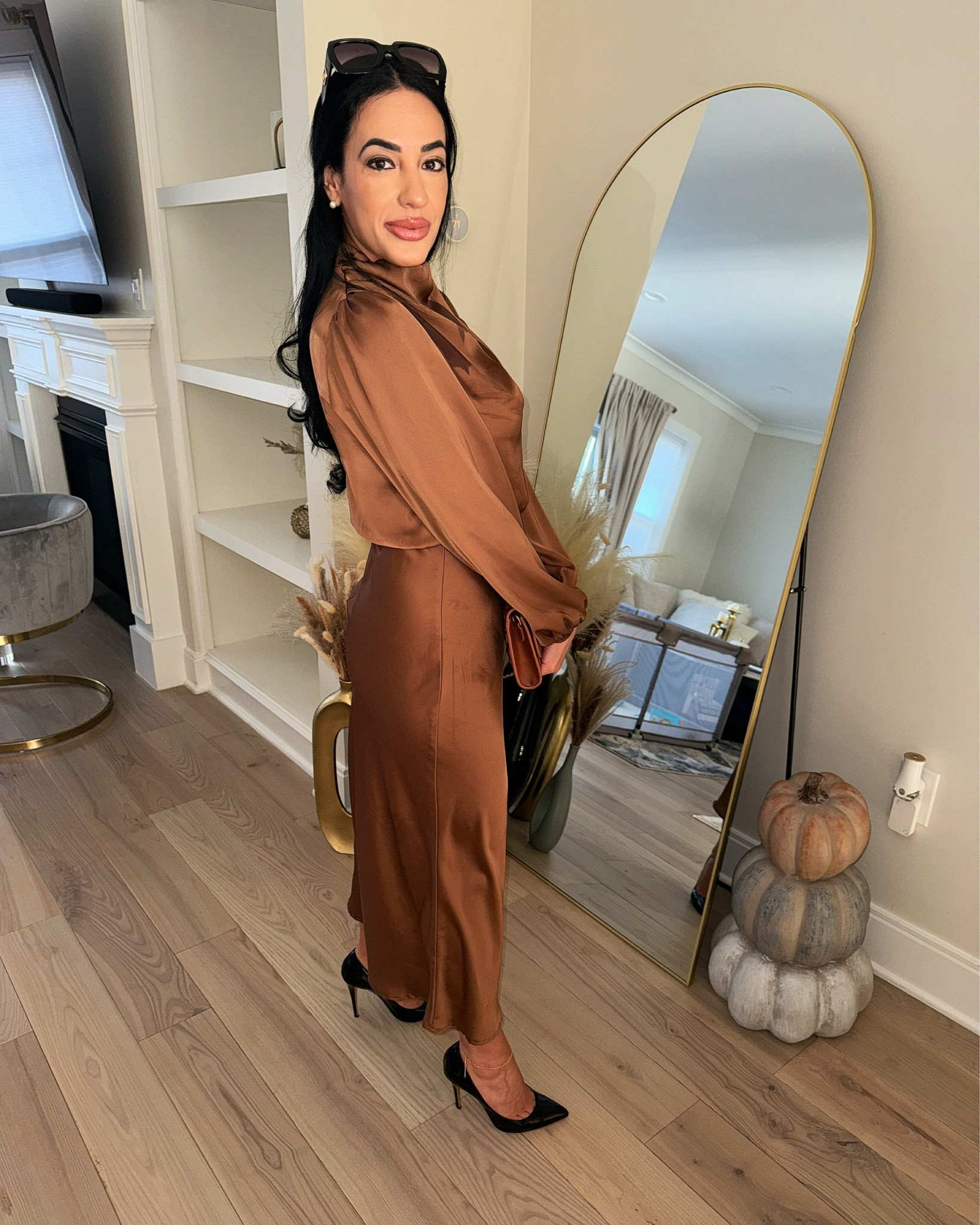 Love this color for extended Thanksgiving weekend festivities, but loving the 10+ color options available for this dress throughout the rest of the holiday season, even more!  🤎🌲

Whether you size up or not, I think this dress would make a great holiday option for maternity as well ✨

#LTKHoliday #LTKStyleTip #LTKBump