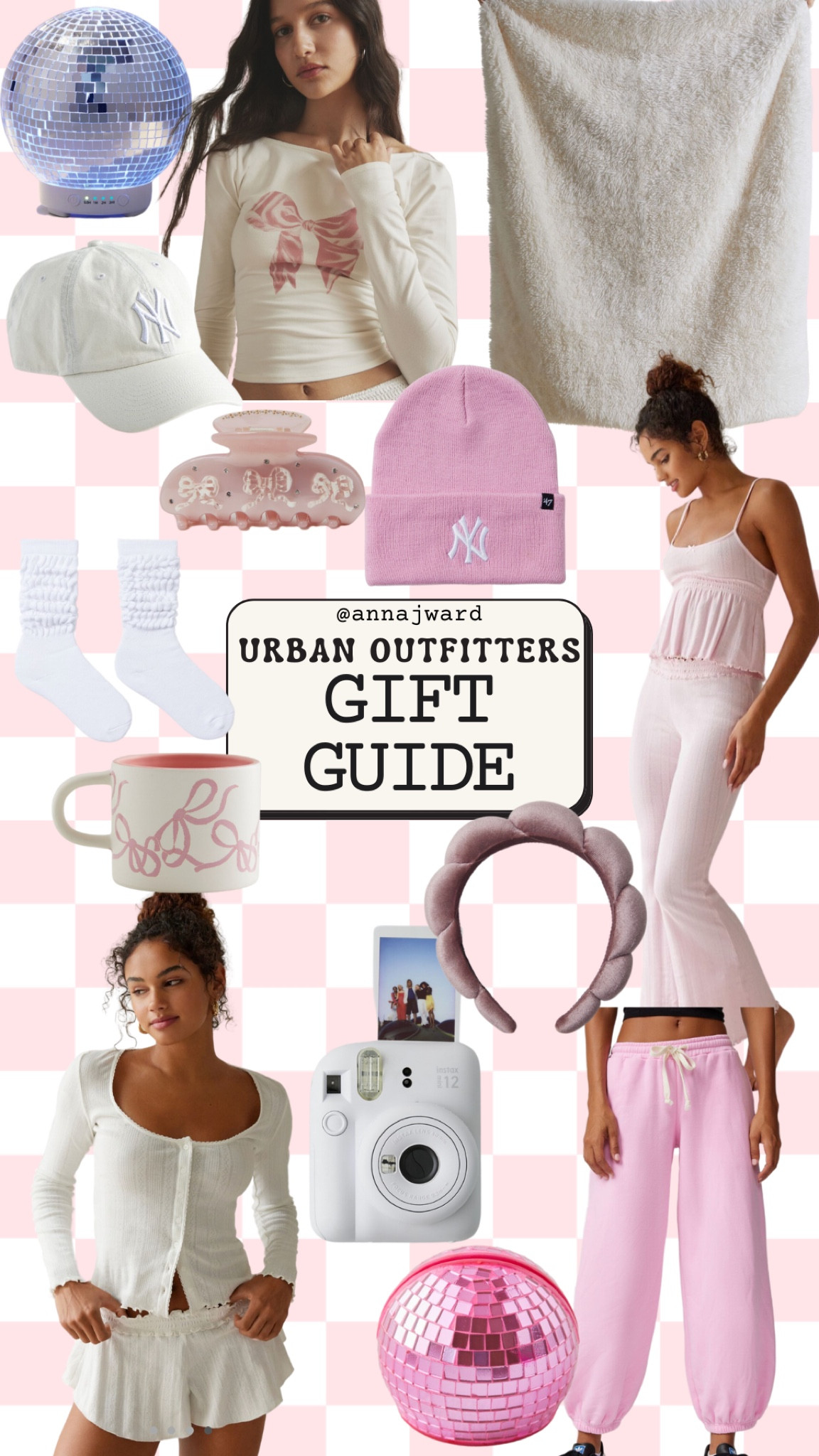 Christmas gift guide. Christmas Gifts for her. What to get her for Christmas. Trendy teen girl gift guide. College girl gift guide. Christmas wish list. #christmaslist #giftsforher 

#LTKGiftGuide #LTKHoliday #LTKSeasonal