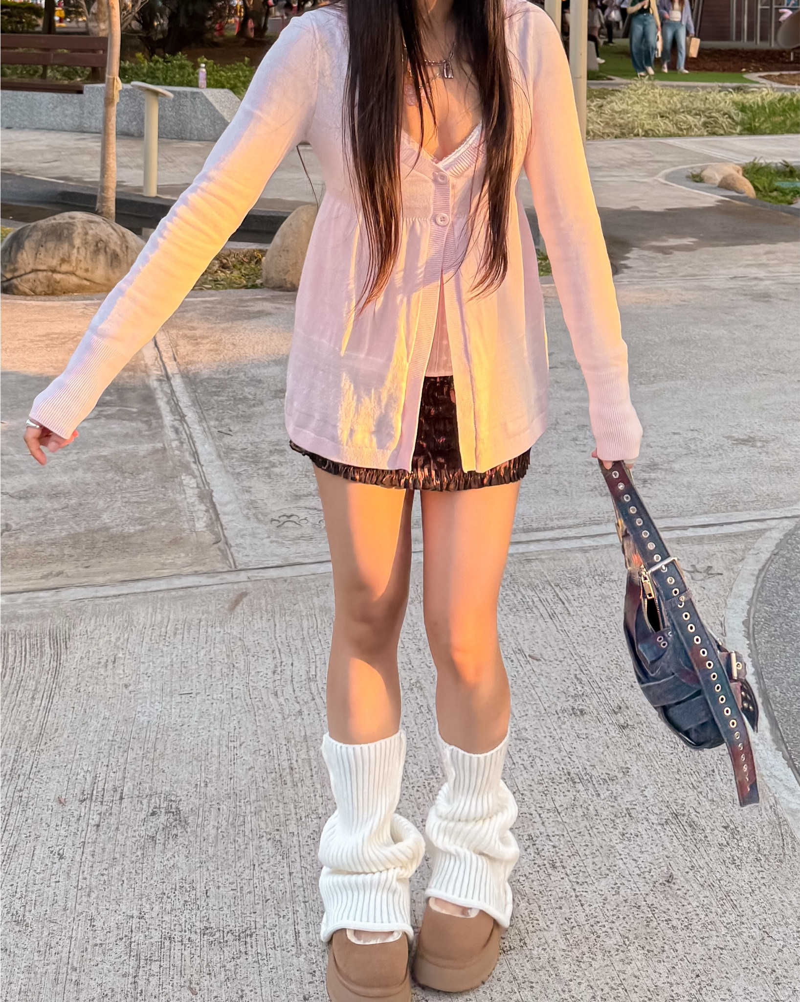 Spring outfit 
159cm/27 waist
Top: S
Bottom: S
Shoes: 7(size up)

#itbag #everydaybag #pinkoutfits

#LTKPetite #LTKootd #LTKgrwm