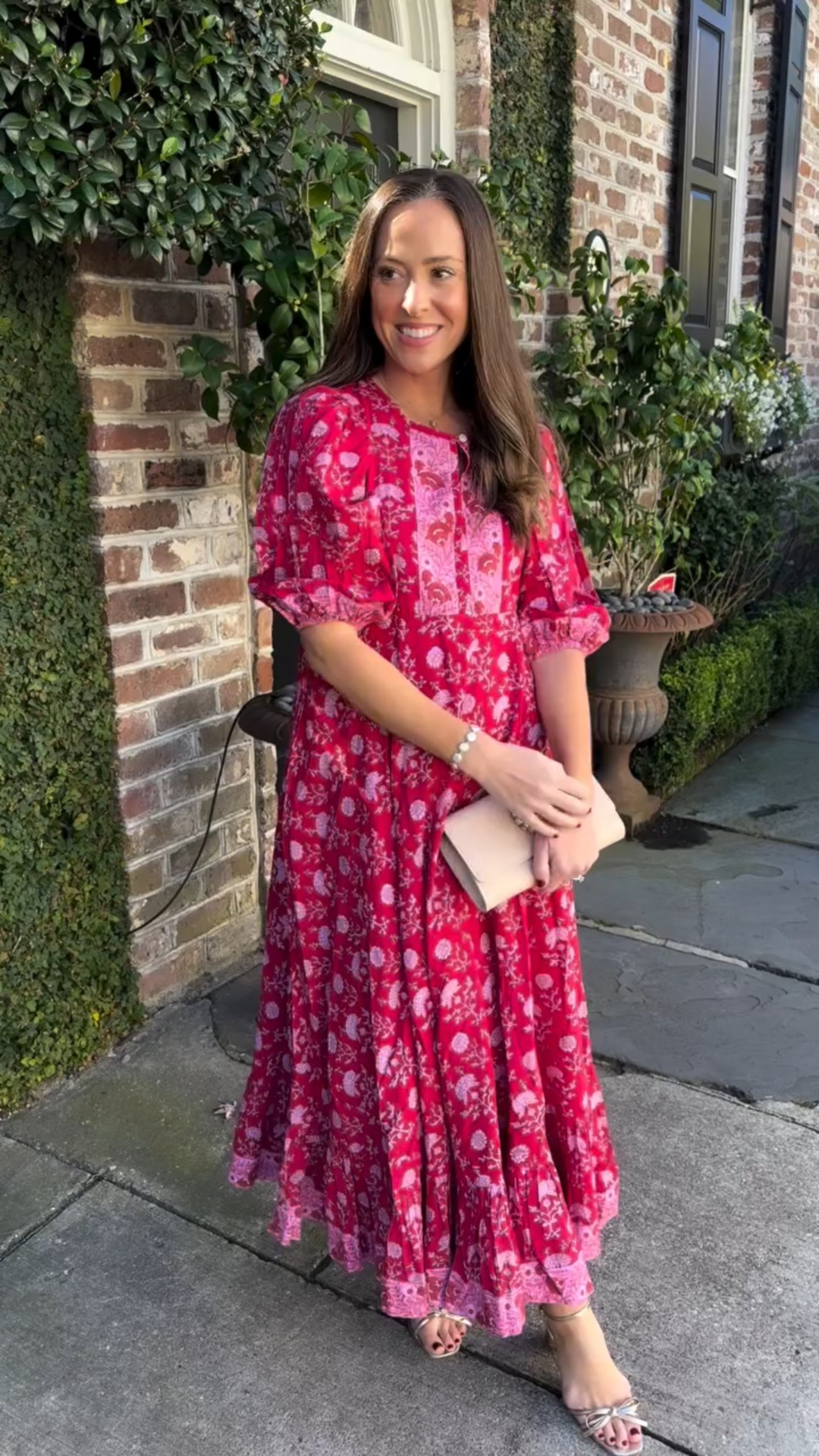 Weekends are for color ❤️🩷

Comment SHOP and I’ll send you a link to this dress! It comes with a cute belt, too - sharing how it looks belted in my stories! 

#outfitideas #outfitreel #stylingreel
