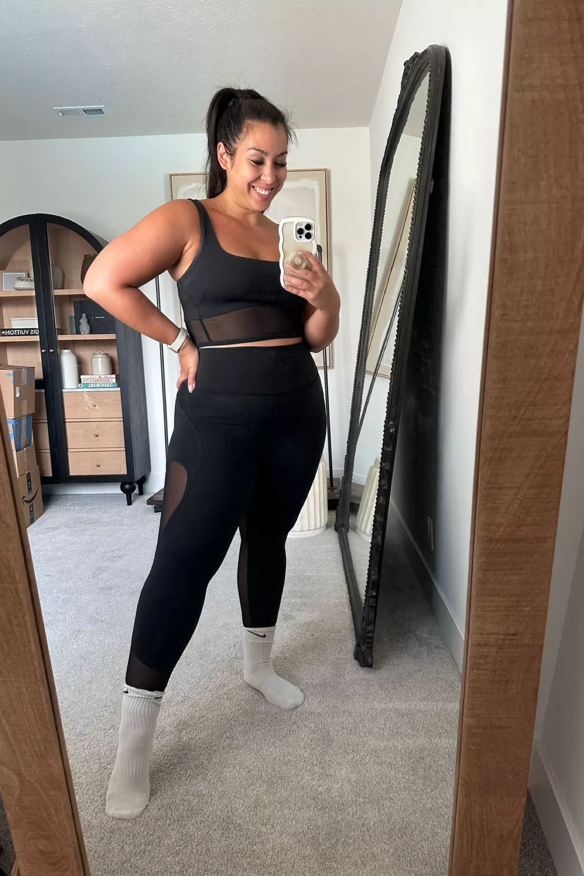 Plus size activewear and workout outfits for women with curves