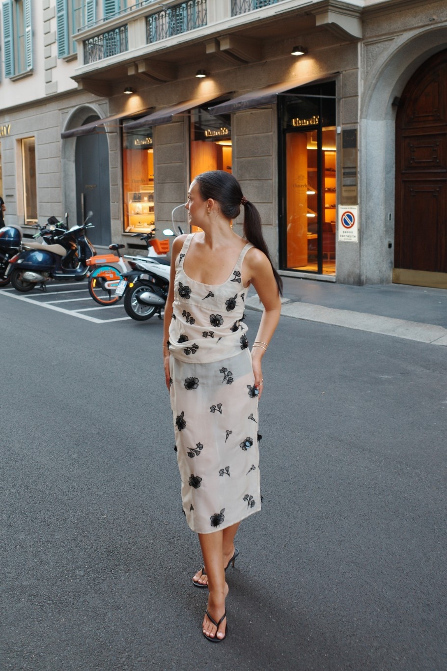 Milan dinner outfit

#LTKootd