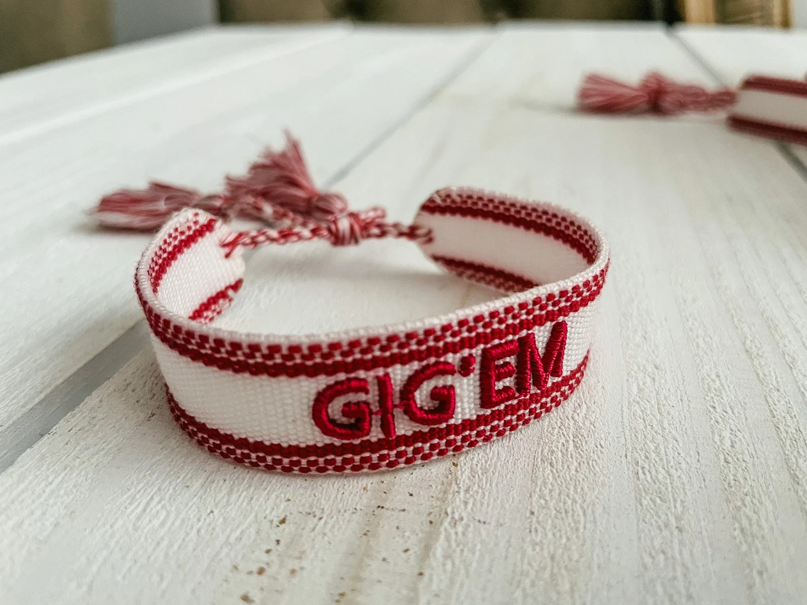 Texas A&M GIG’EM woven bracelet | Etsy (US)