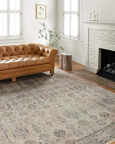 Loloi II Hathaway Collection HTH-04 Beige / Multi, Traditional Accent Rug, 3'-6" x 5'-6" | Amazon (US)