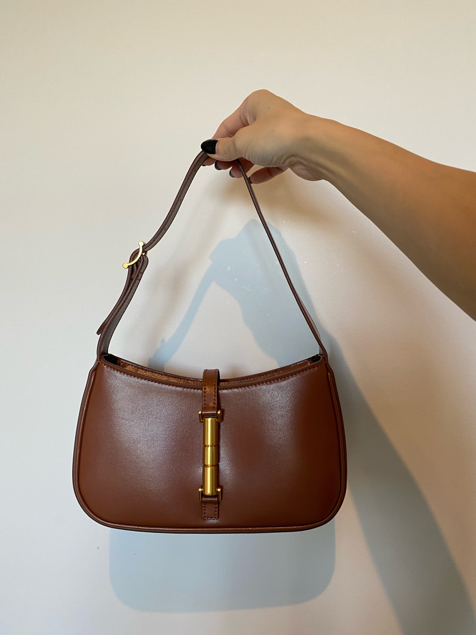 YSL 5 à 7 Hobo bag dupe from Charles & Keith , trending fall 2022 fashion bags

#LTKworkwear #LTKunder100 #LTKstyletip