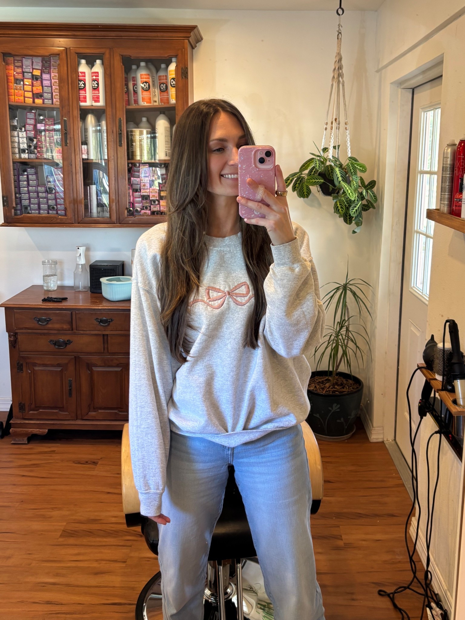 Fresh hair cut!
My Bow sweatshirt is from Etsy! 

**sizing:
Bow sweatshirt: large, I wanted an oversized fit
Jeans: xs, long, fit tts for me! 

#LTKootd #LTKselfcare