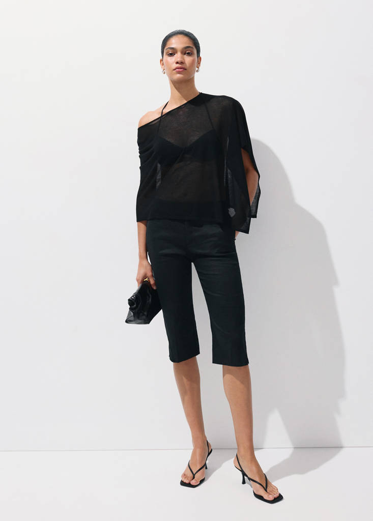Asymmetrical knitted cape black - Women - M-L - MANGO | Mango (US/MX/AU)