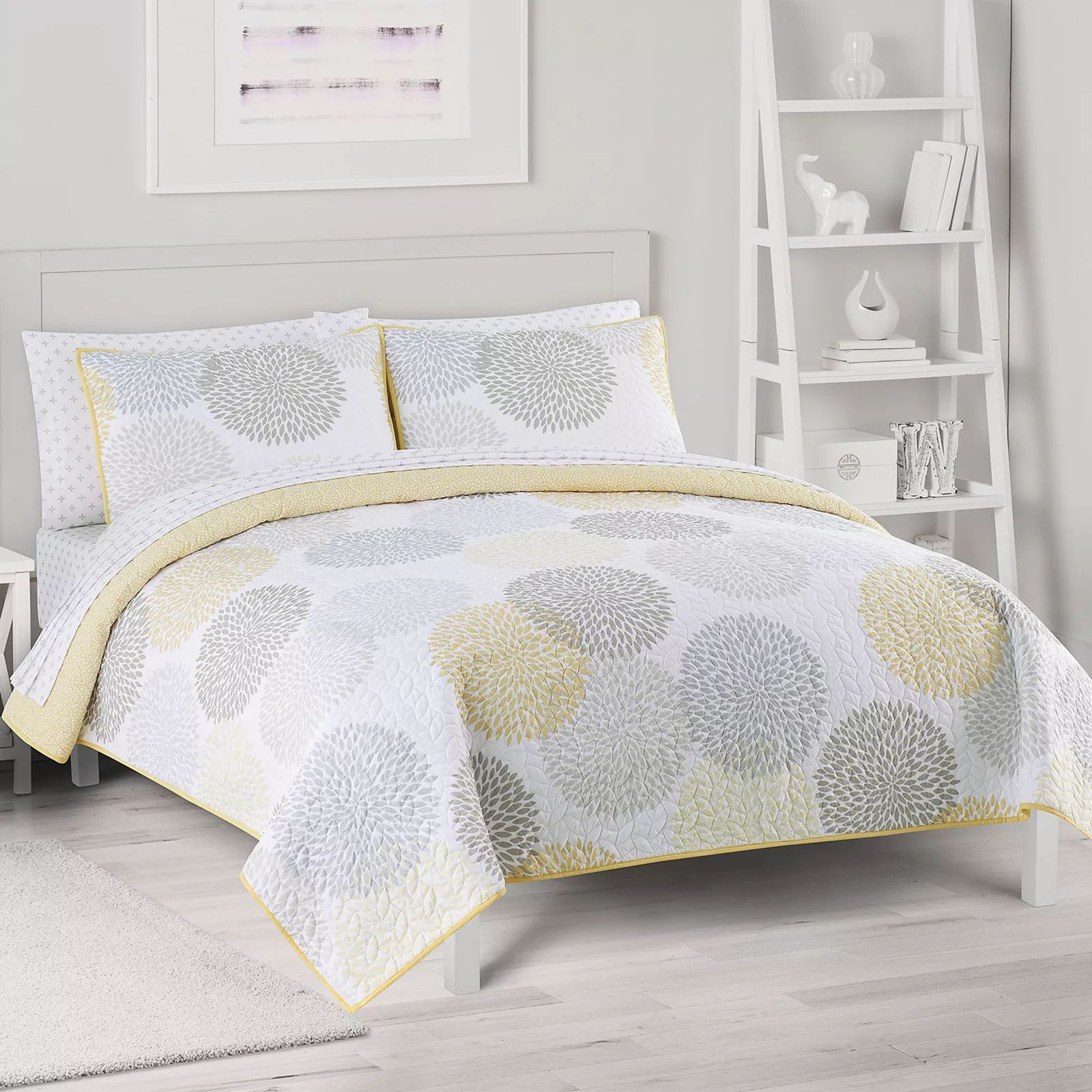 The Big One Reversible Medallion Quilt and Sham Set, Lt Yellow, Full/Queen | Kohl's