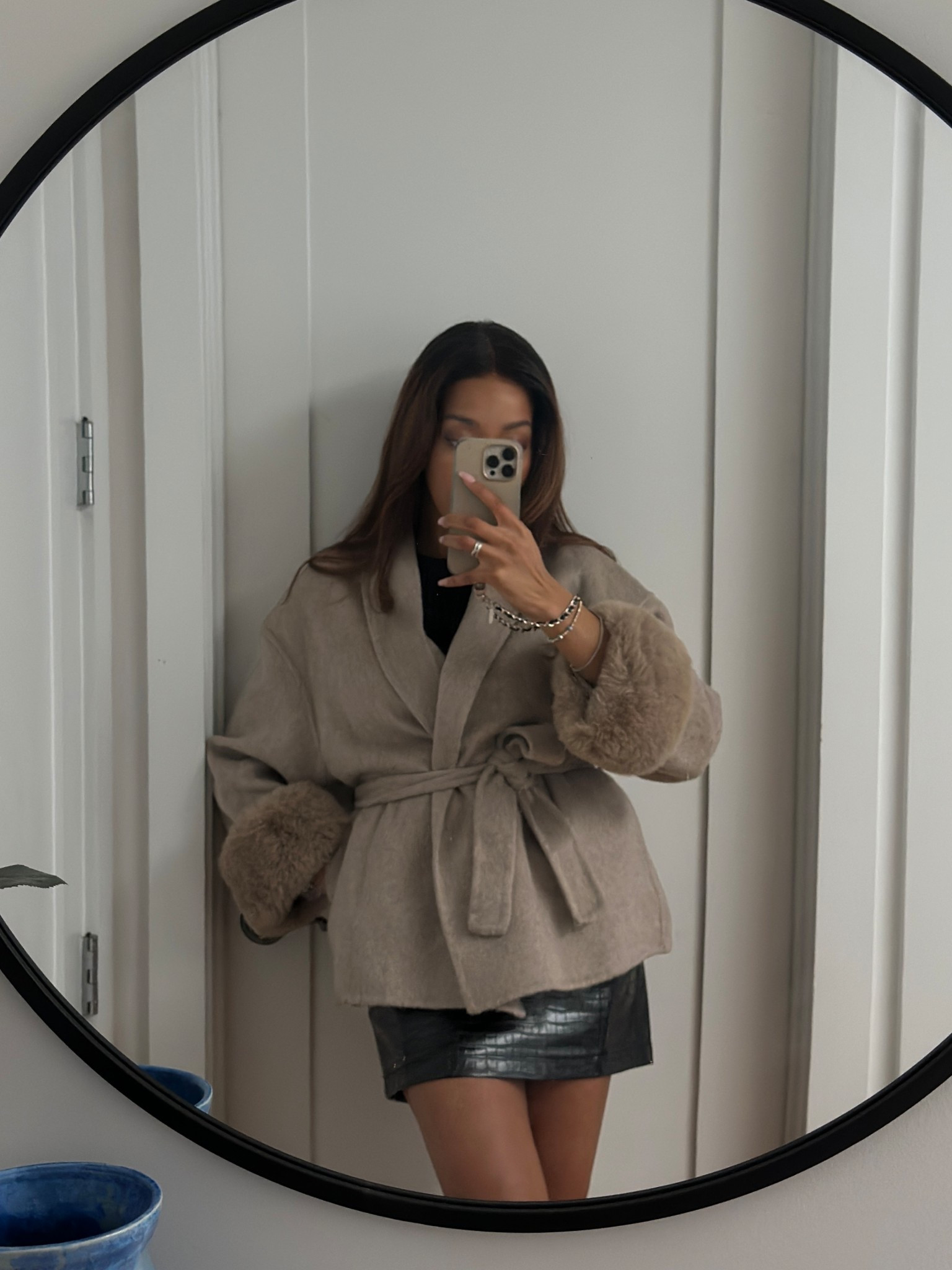 Perfectly warm and cozy Wool & Polyester blend coat for the autumn season! I love that I can dress this up with a mini skirt and boots or down with denim and flat! 

#LTKSaleAlert #LTKFindsUnder100 #LTKSeasonal
