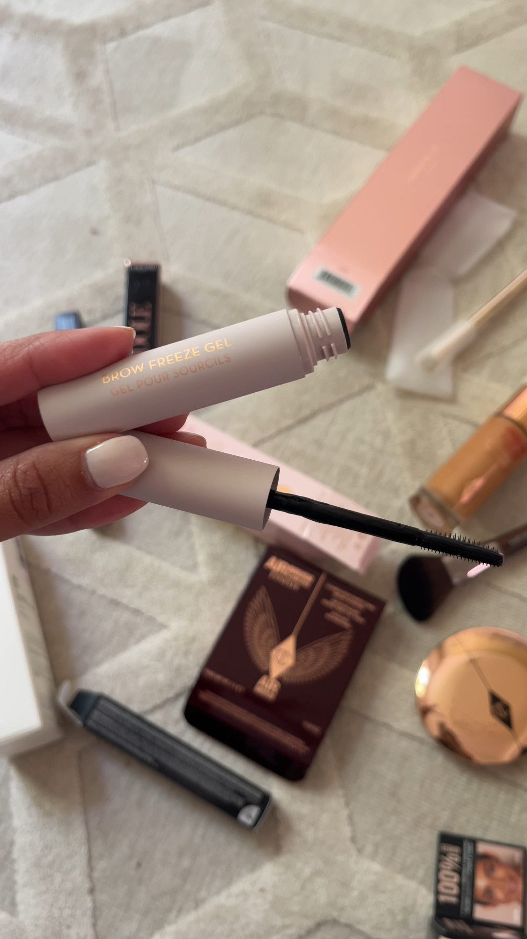 Love the new Anastasia brow freeze gel! Save with code: YAYSAVE at @sephora!
#sephora #browfreeze #makeup #beauty 

#LTKfindsunder100 #LTKxSephora