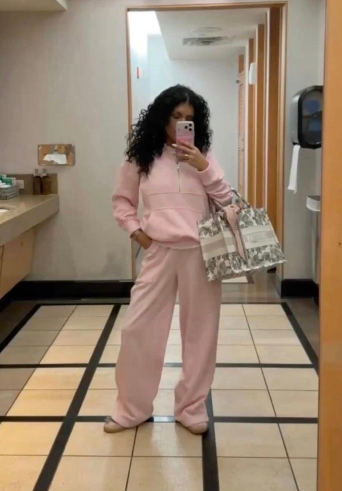 Soft pink, cozy layers, and the cutest matching set. 🎀 Whether you’re traveling, running errands, or lounging at home, this look is as comfy as it is cute.

Shop this matching set and my favorite everyday essentials through the link in bio. ✨

#matchingset #loungewear #pinkstyle #cozyoutfit #travelstyle #airportoutfit #casualstyle #everydayfashion #comfyclothes #athleisure #weekendwear #stylefinds #ootd #easyoutfit #fashionfavorites

#LTKdayinmylife #LTKootd #LTKTravel