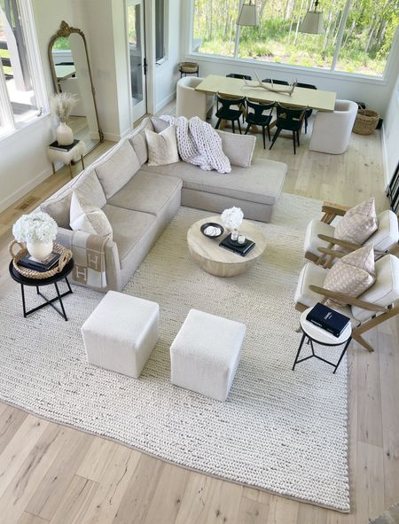 H O M E \ living room details

Home decor
Sectional
Accent chair 
Sofa
Target 

#LTKhome