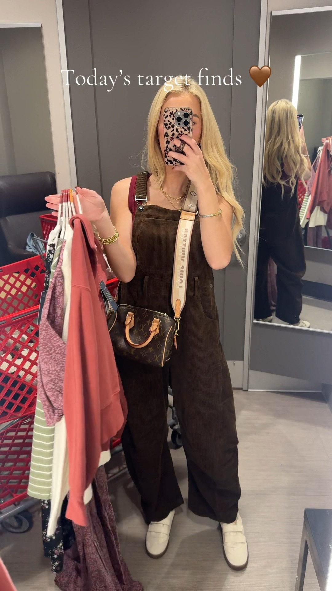 Wearing my true size xs and 2 !  Obsessed with these black pants 

#LTKFallSale #LTKSeasonal