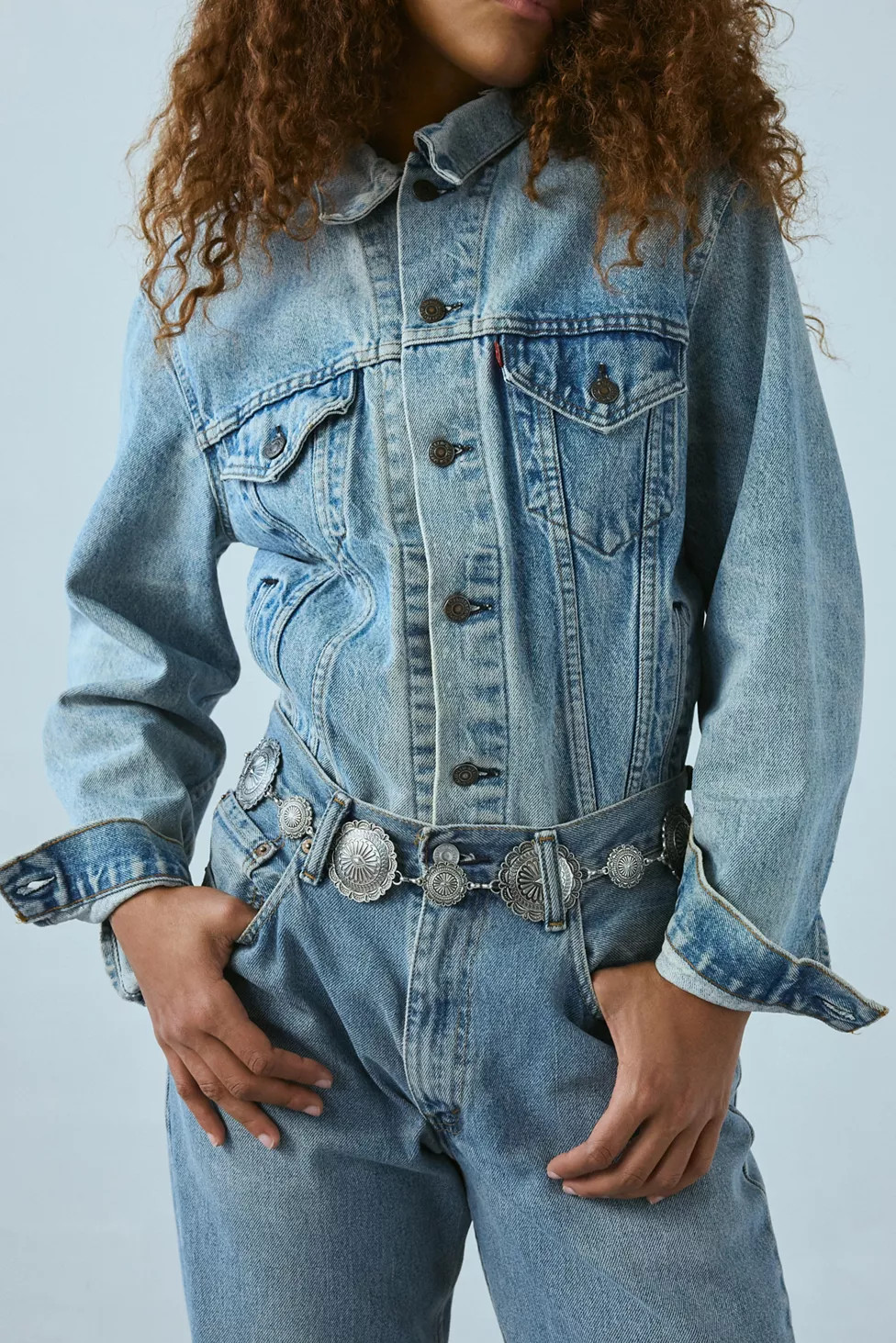 Distorted Western Circle Metal Chain Belt | Urban Outfitters (US and RoW)