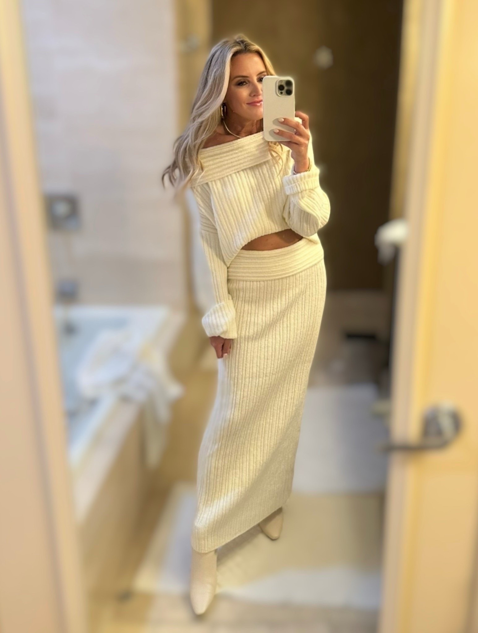 Another great Amazon sweater set! Comes in lots of colors. Perfect for fall, winter and the holiday season. Wearing XS.

#LTKSeasonal #LTKHoliday #LTKFindsUnder50