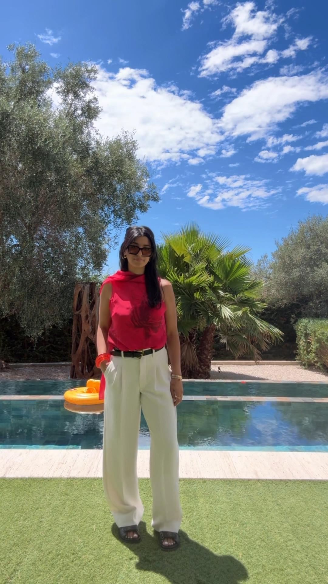 Shopping day in Cannes, top on sale ❤️ 

#LTKFindsUnder50 #LTKStyleTip #LTKTravel