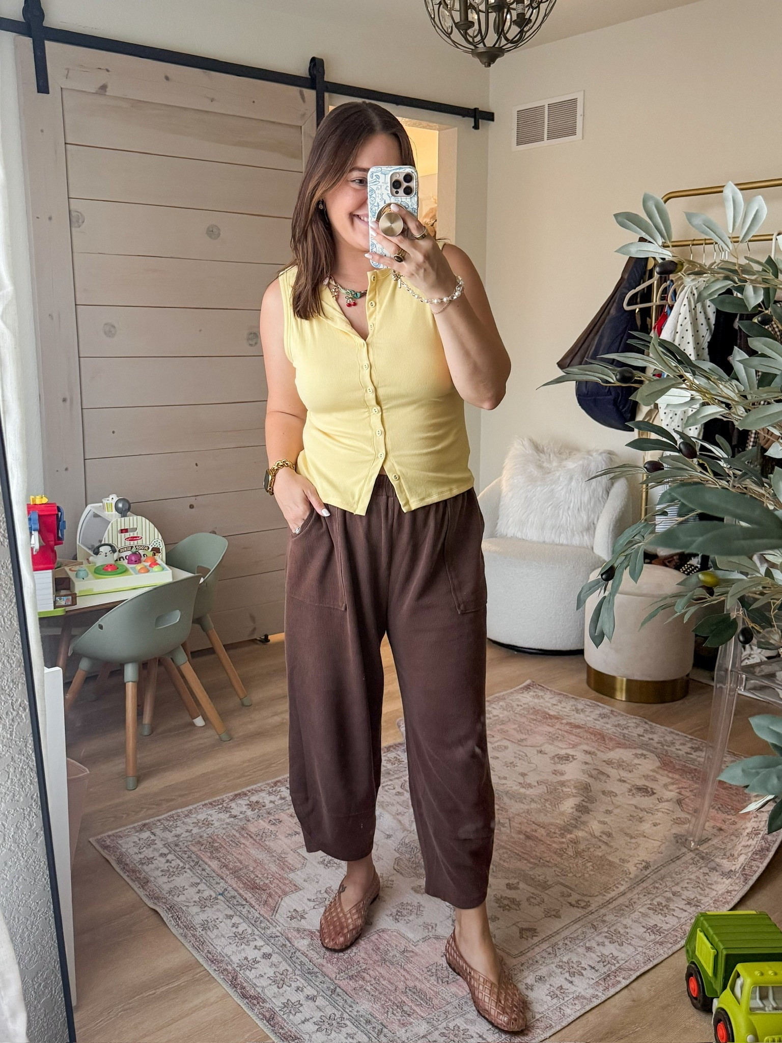 Cute & comfy summer outfit // wearing size large in the top and bottoms

#LTKootd #LTKMidsize #LTKSeasonal
