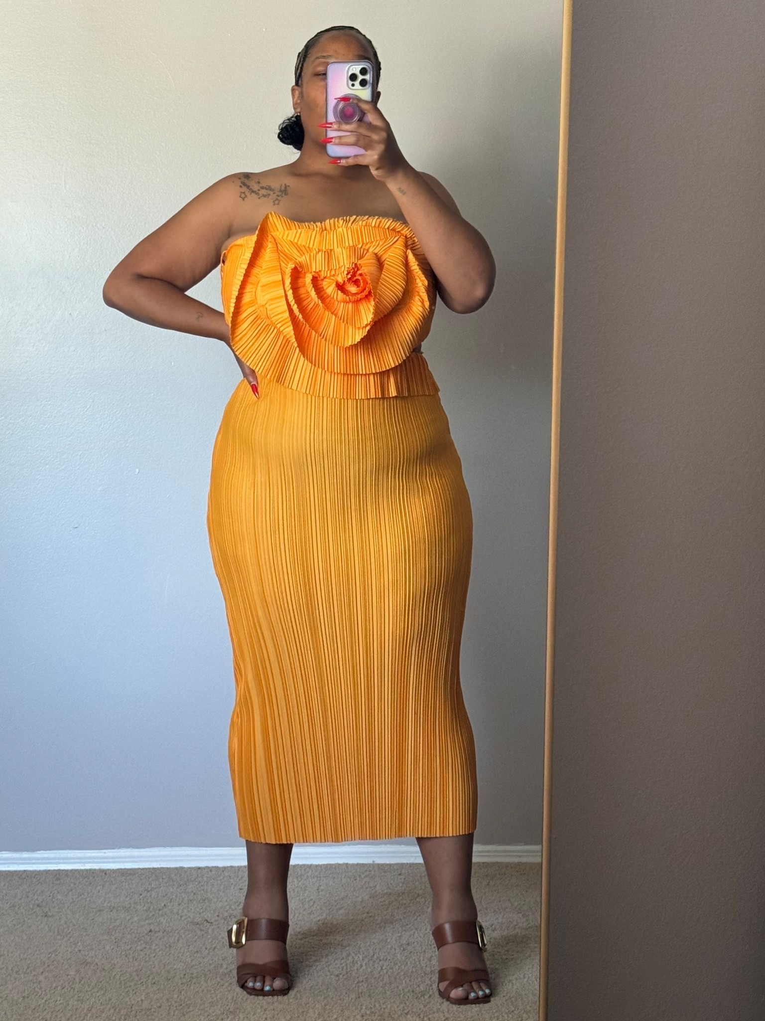 Loving this orange dramatic dress. It’s so pretty. This will be perfect for a summer wedding or a rooftop. I’m wearing a size 14

#LTKPlusSize #LTKSeasonal #LTKFindsUnder100
