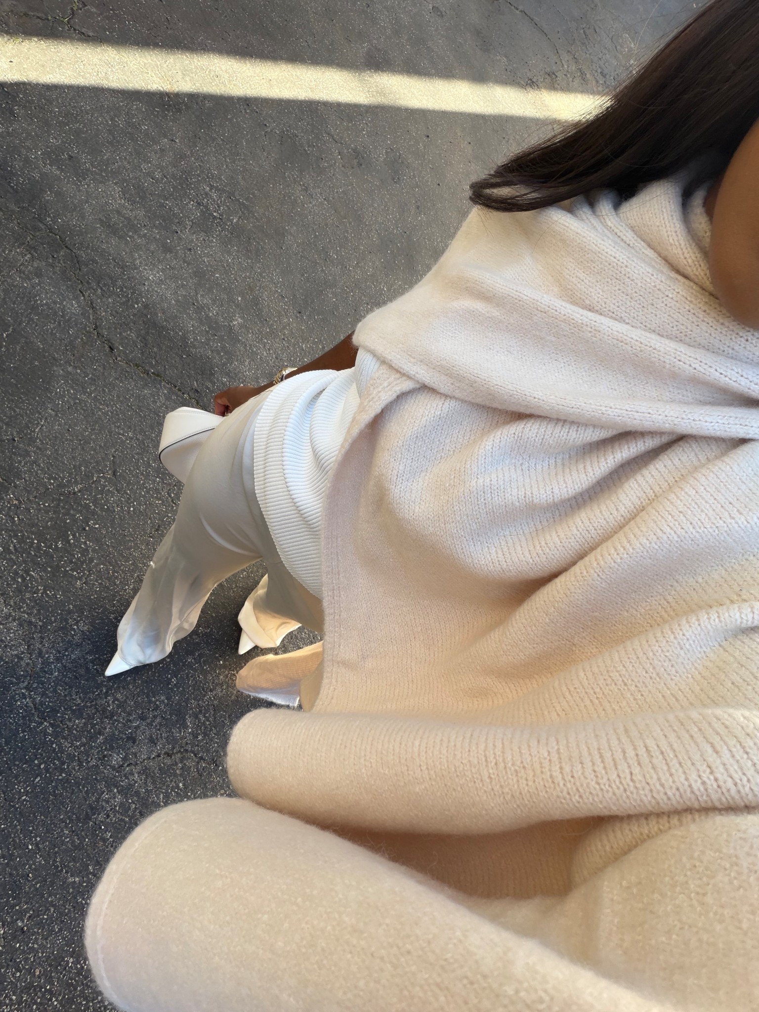 Obsessed with this shawl!! The perfect addition to your holiday outfit🤍💫

#LTKootd #LTKHoliday