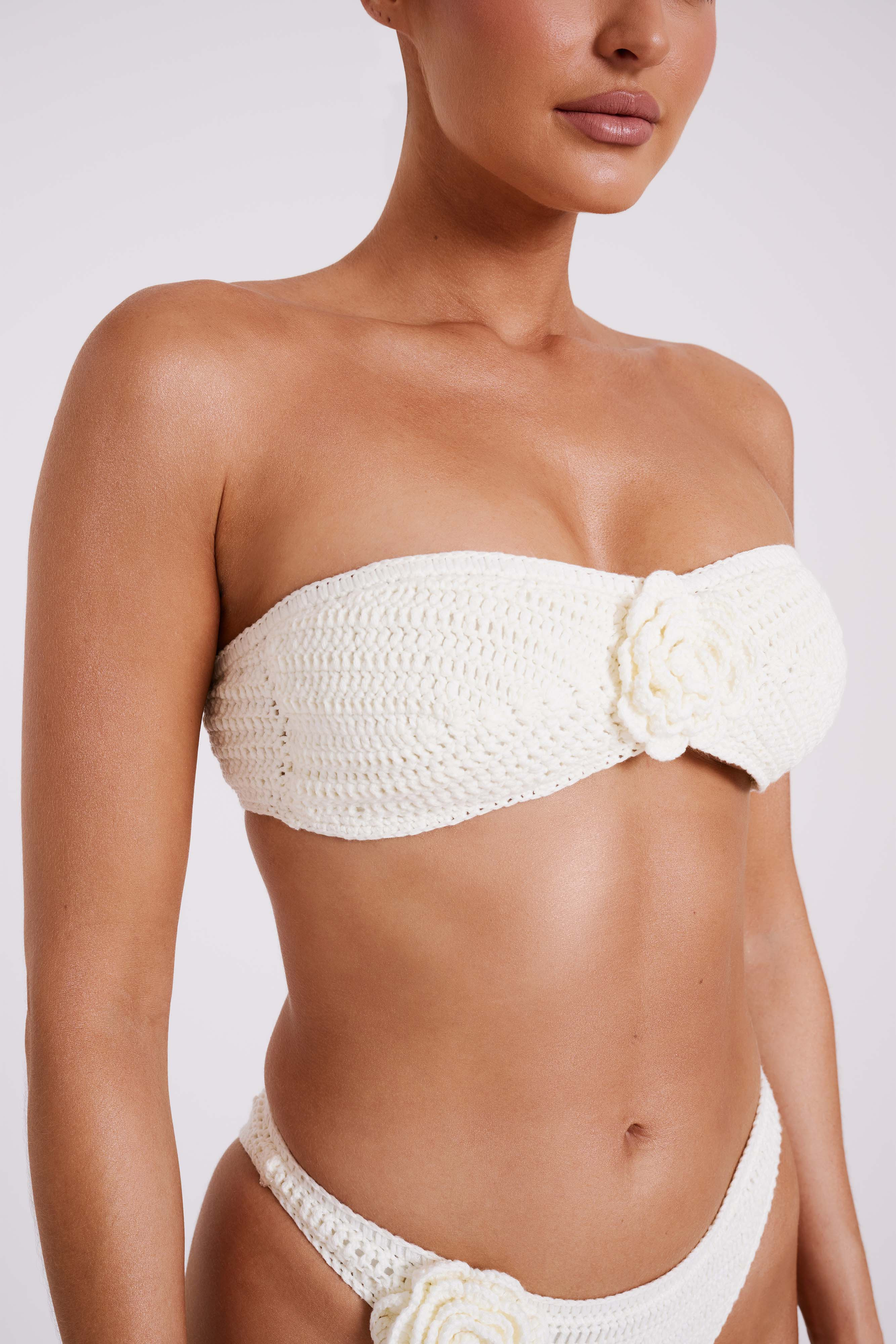 Noreen Rose Crochet Bikini Top - Ivory | MESHKI US