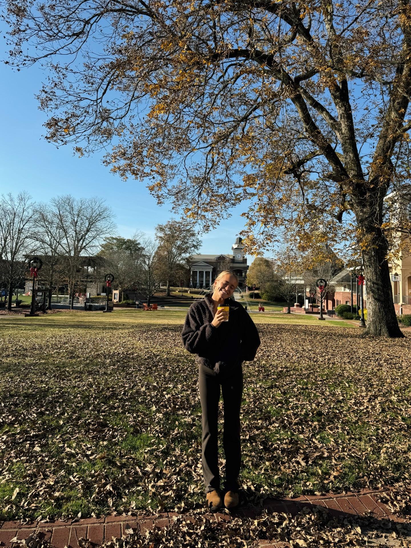 this little athleta set is SO good!!

#LTKfitnessgoals #LTKGiftGuide #LTKdayinmylife