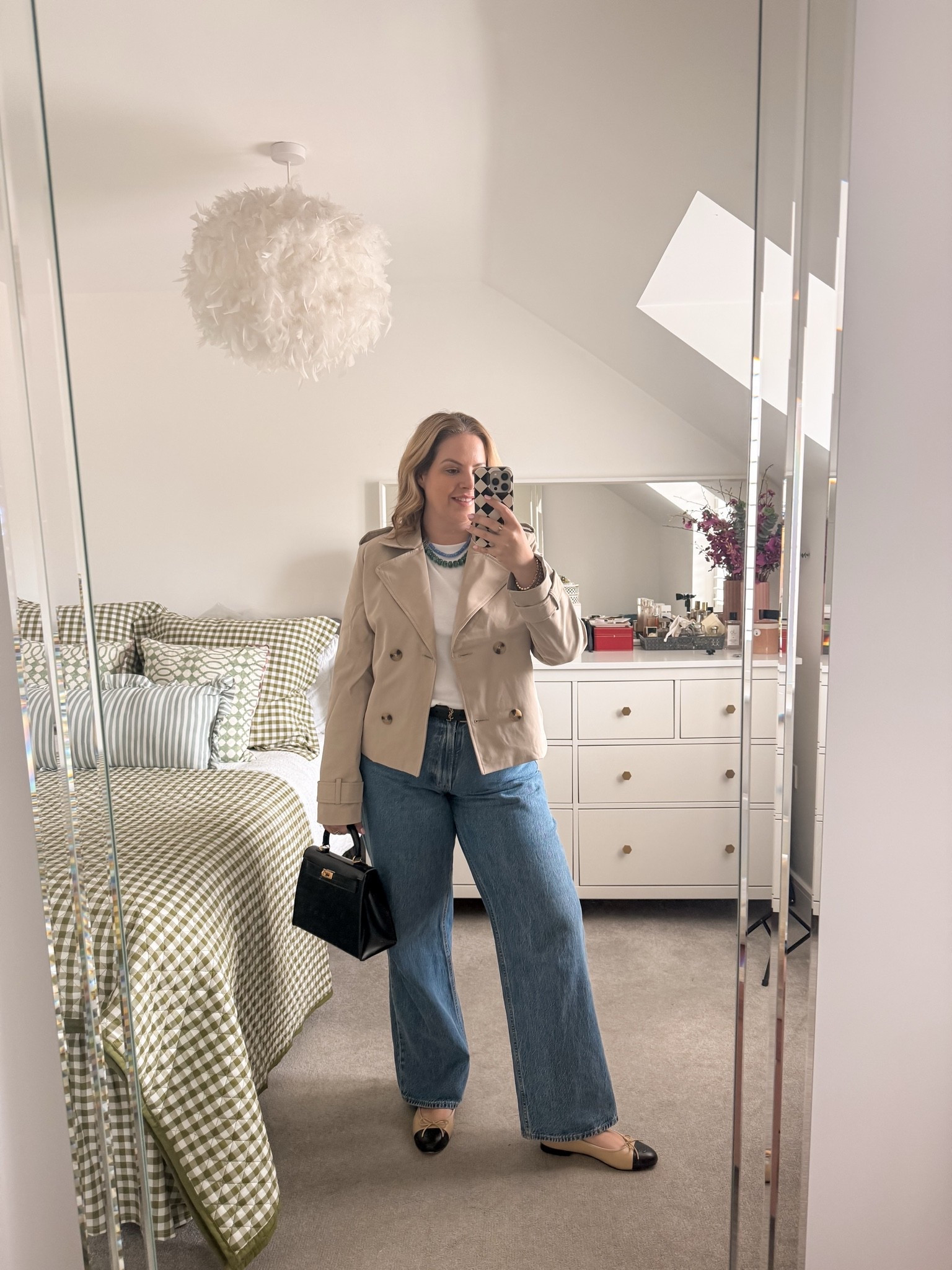 30 days of curvy autumn outfits | day 4  @Threadbare 

I’m wearing:
- size 14 in the jacket 
- size L in the t-shirt 
- size 31r in the curve love range in the jeans

#LTKuk #LTKautumn #LTKmidsize