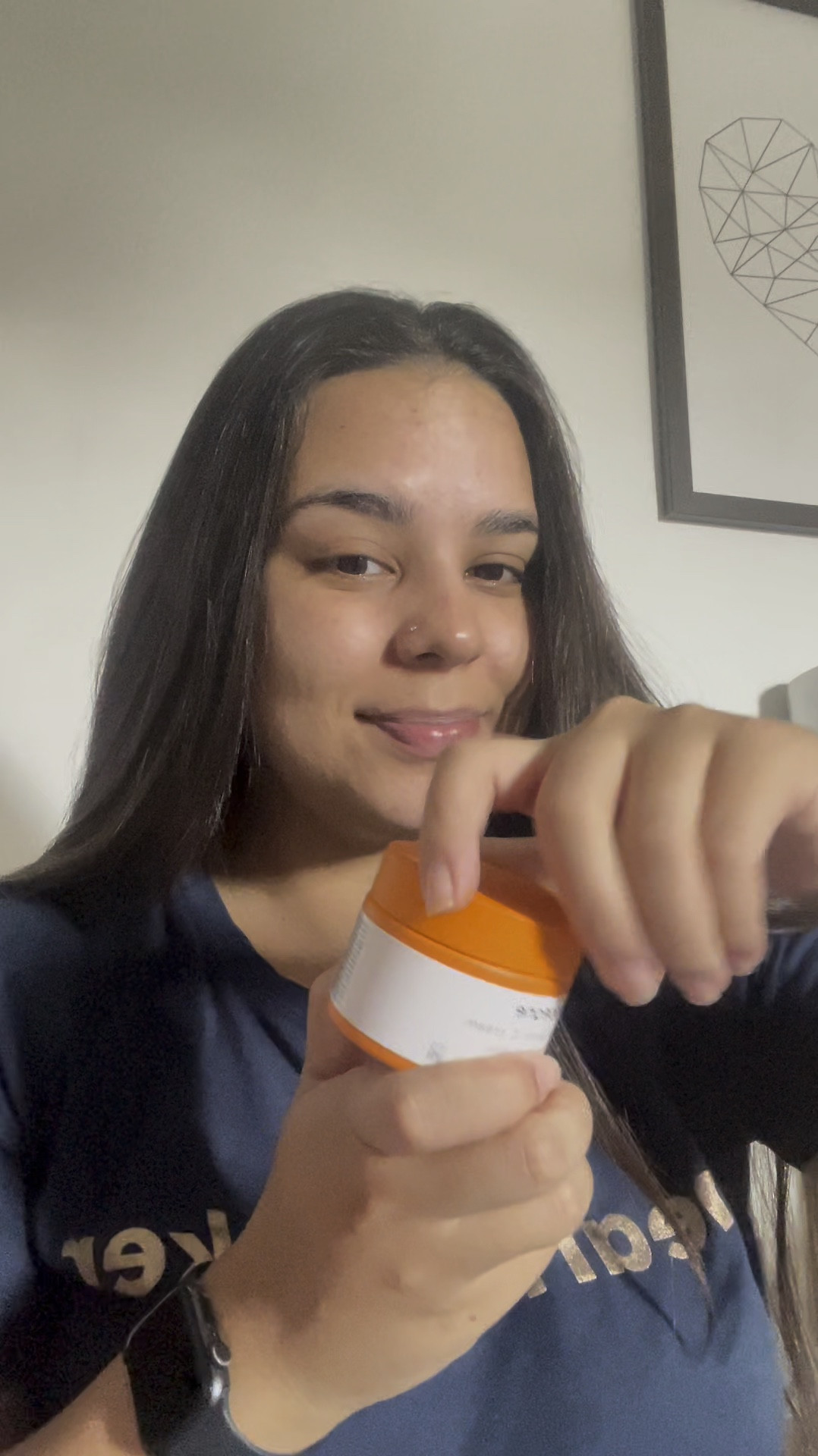 Hidratante é formulado com Vitamina C, Ácido Hialurônico e Niacinamida, ele hidrata, ajuda a uniformizar o tom da pele e controla a oleosidade

#LTKbeleza #LTKdicadeestilo #LTKbrasil