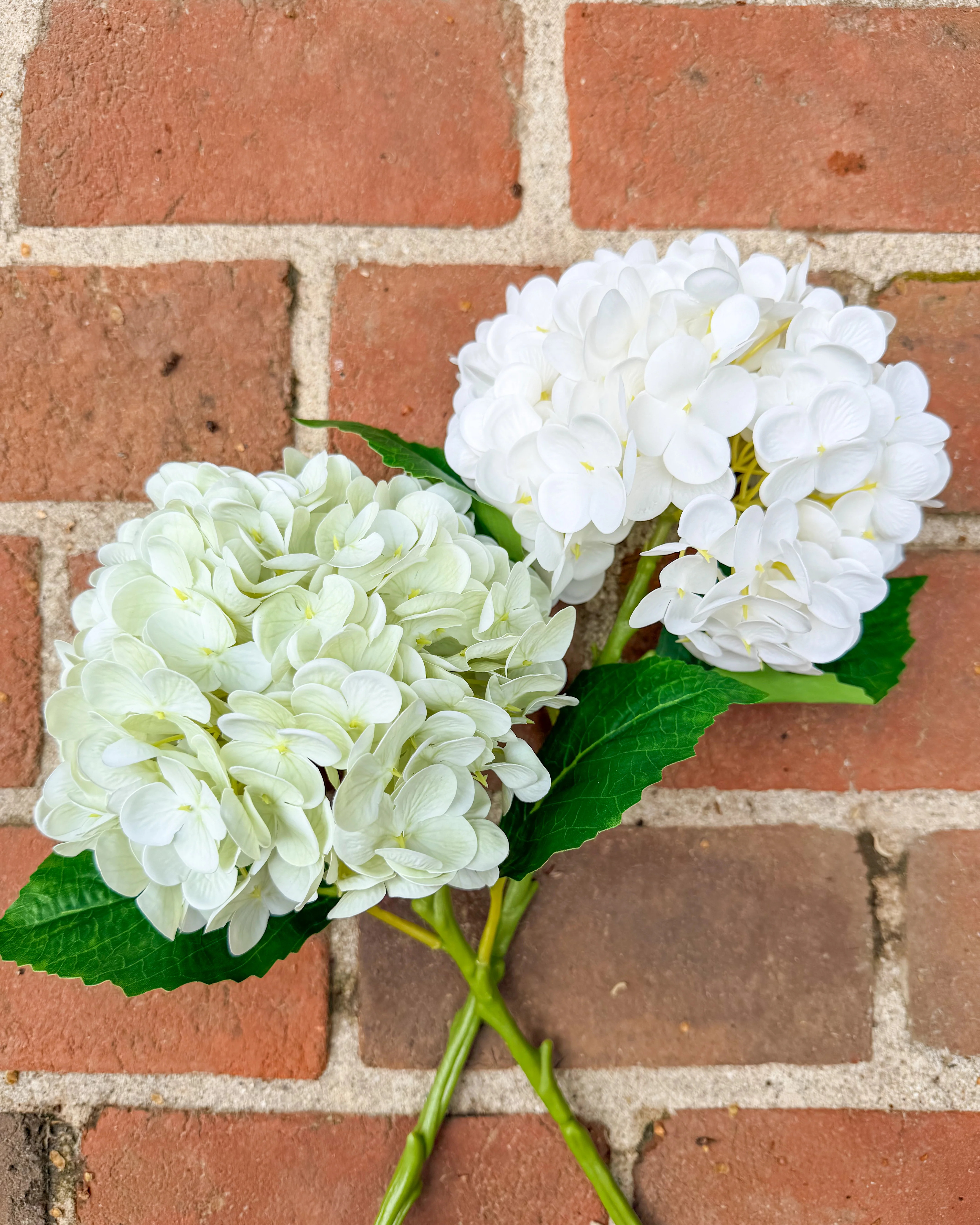 Petite Real Touch Hydrangea Stem | MJHome