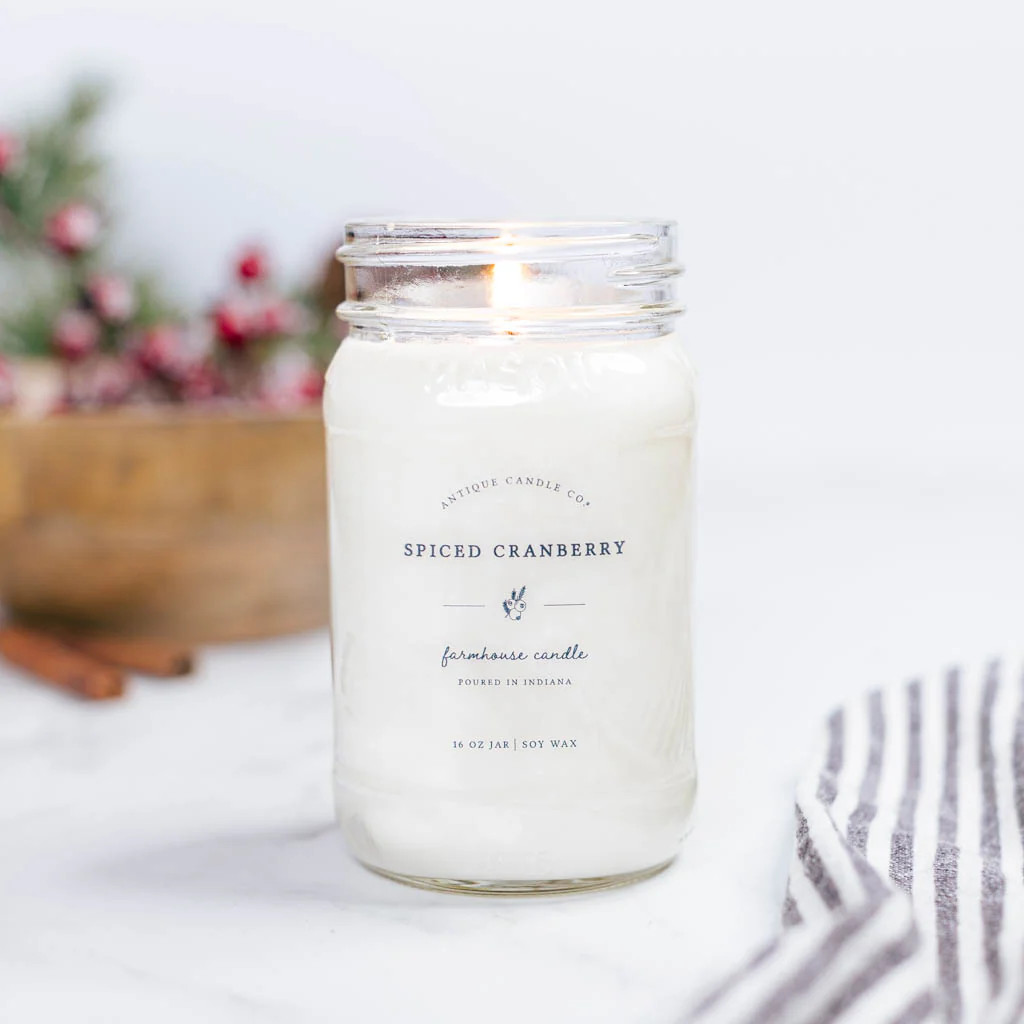 Spiced Cranberry 16 oz candle | Antique Candle Co.