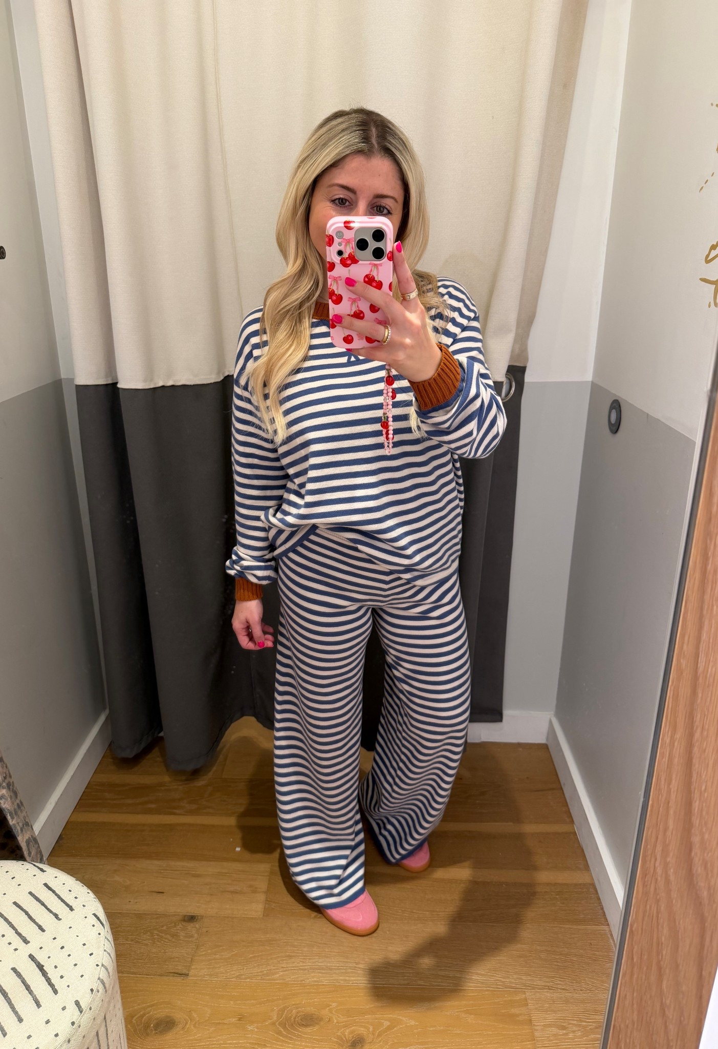 New striped aerie matching set! So soft and comfy! 
Xs sweater 
Small trouser pants 
Pink adidas 

#LTKootd