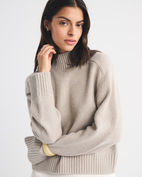 Easy Mockneck Sweater | Abercrombie & Fitch (UK)