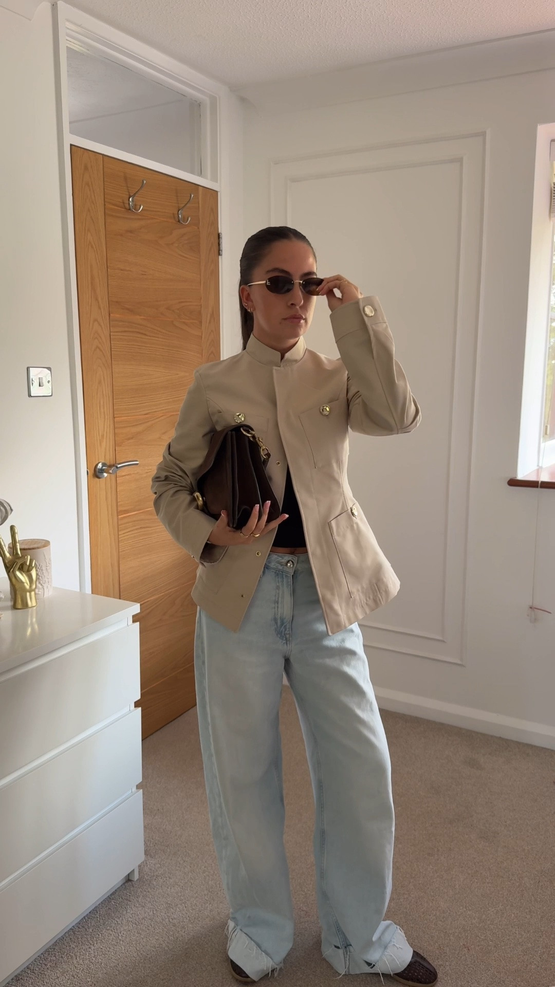 Chic - autumn - jeans - layering - styling -

#LTKautumn #LTKstyletip #LTKjeans