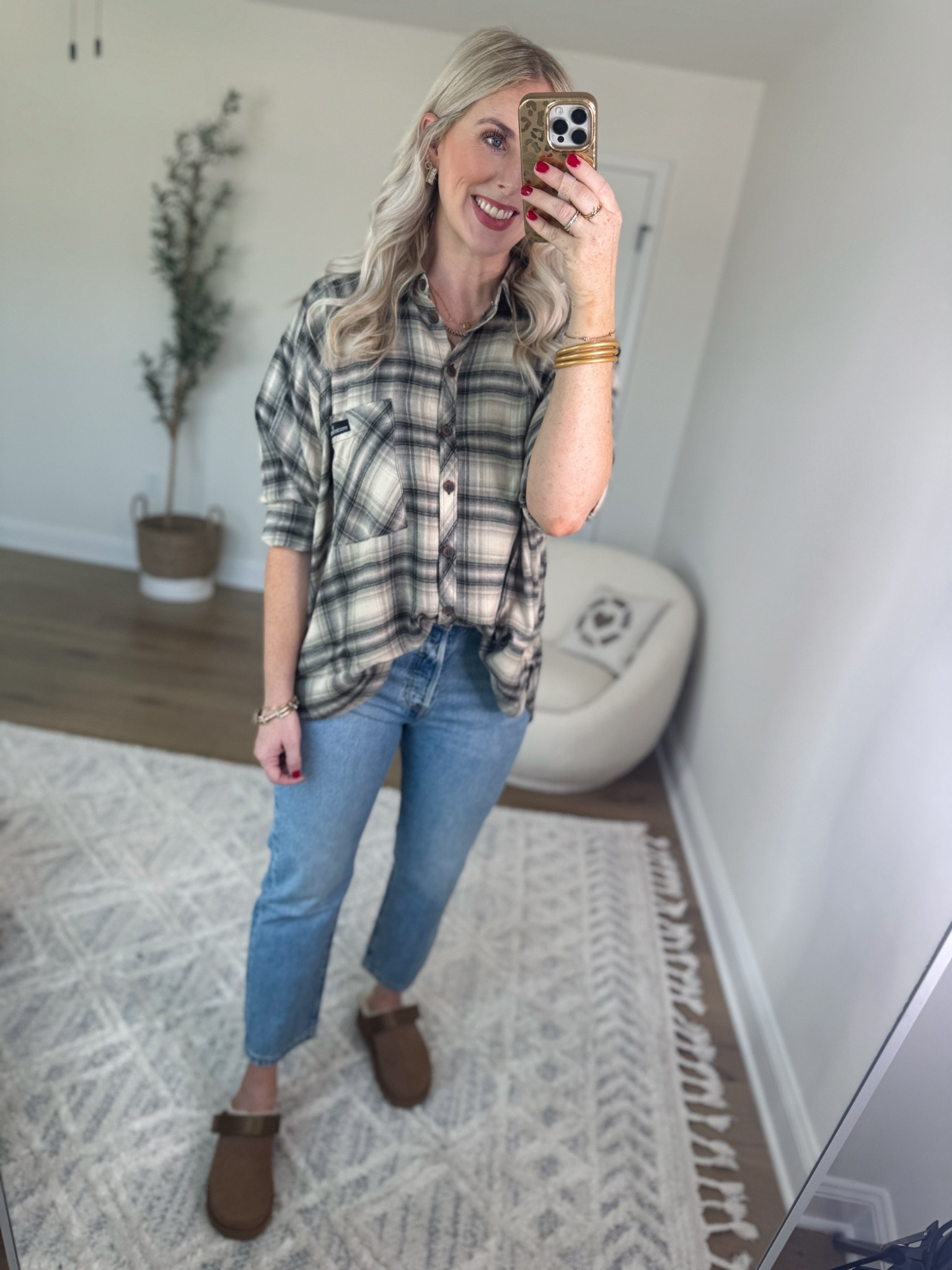 Nordstrom Anniversary Sale try on 
Plaid button down- medium 
Levi Jeans- if between, go up 

#LTKxNSale #LTKSaleAlert #LTKFindsUnder100