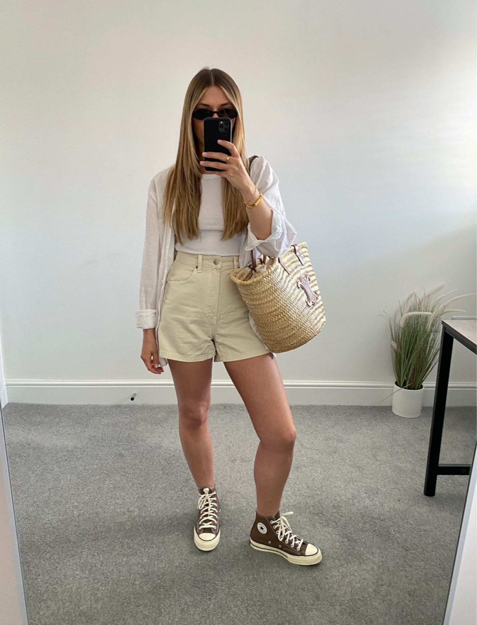 Ways to wear brown converse 🤎

White linen shirt, ecru denim shorts and basket bag.



#LTKeurope #LTKstyletip #LTKSeasonal