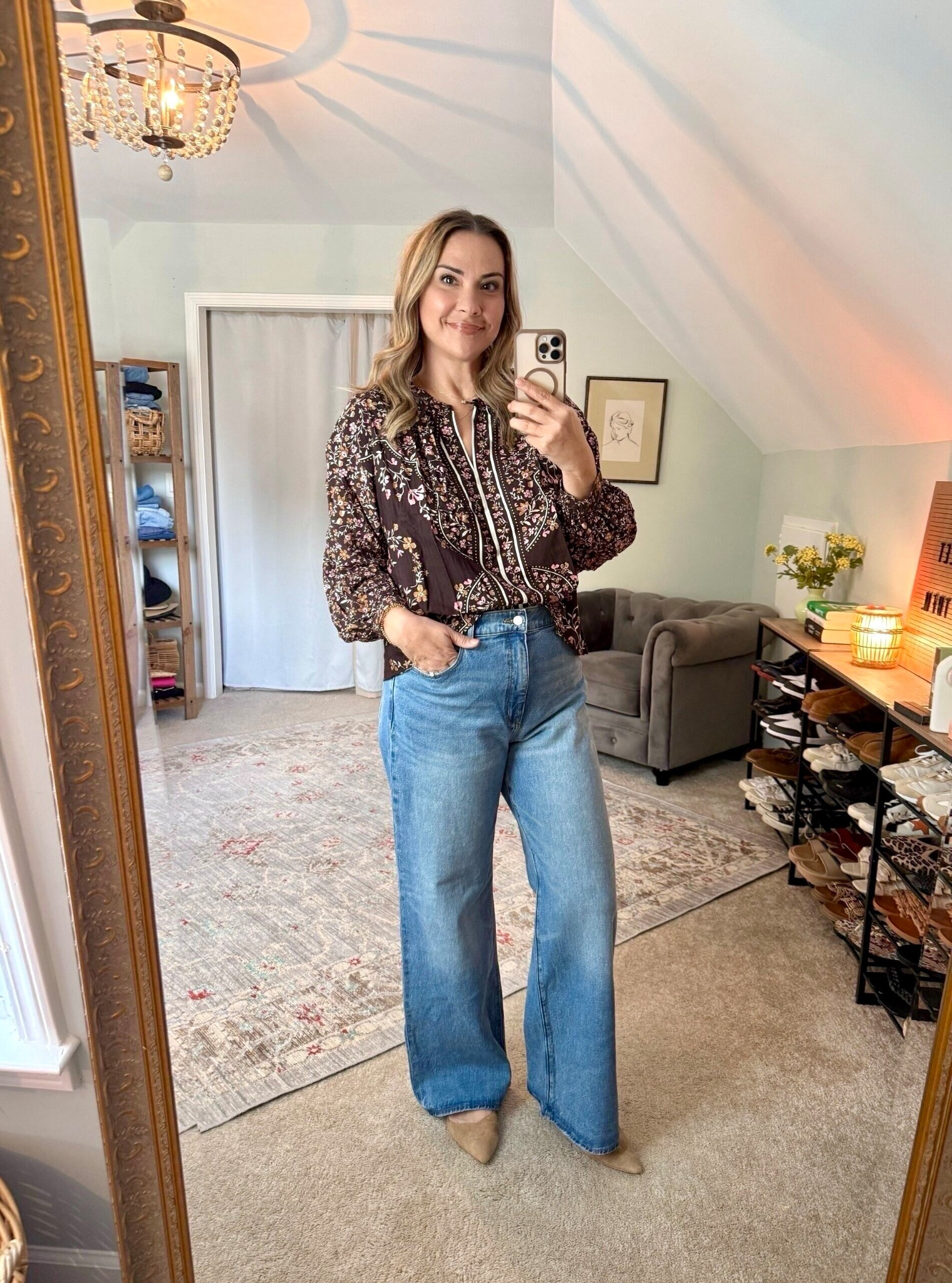 Effortless fall style 🍂 This blouse has the prettiest mix of colors and details and pairs perfectly with my favorite wide leg denim. It’s one of those easy outfits that feels pulled together without trying too hard.

I love how the flowy top balances the structured jeans and the neutral pointed-toe shoes keep it classic. Perfect for coffee runs, casual work days, or weekend plans.

Shop the whole look here ⬇️🔗


#LTKSeasonal #LTKFallSale #LTKFindsUnder50