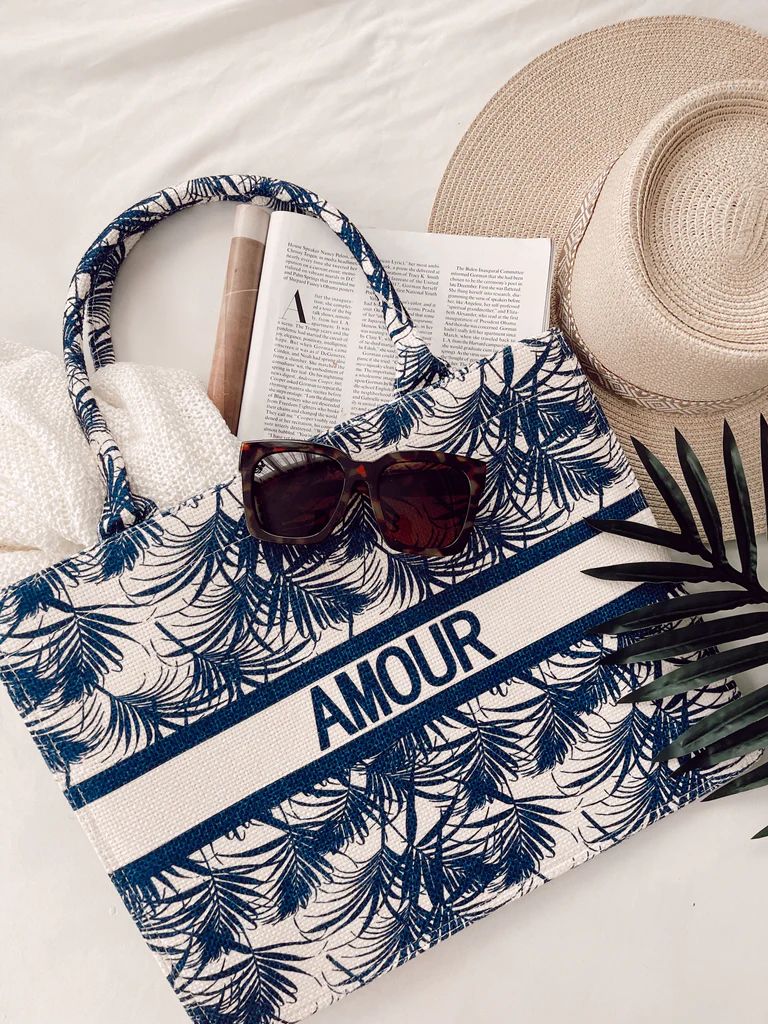 Poolside Amour Tote Bag | She Is Boutique